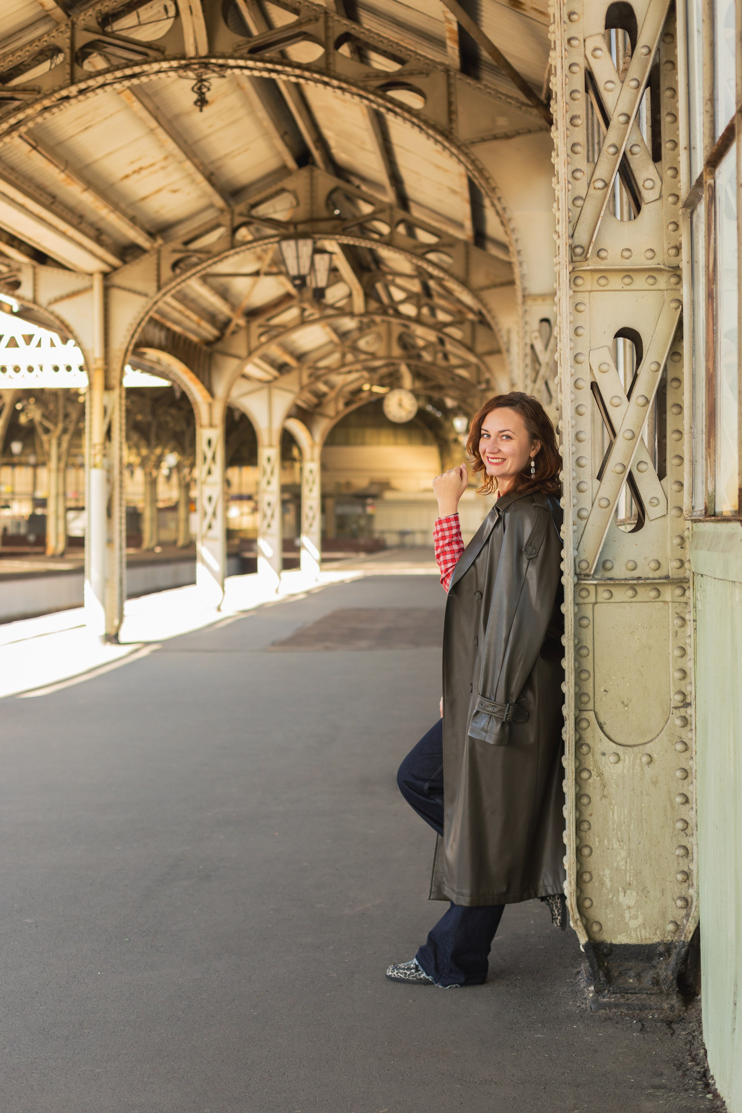 Съемка на Витебском вокзале для гида из Санкт-Петербурга. Детский и контент фотограф Надя Волкова Санкт-Петербург