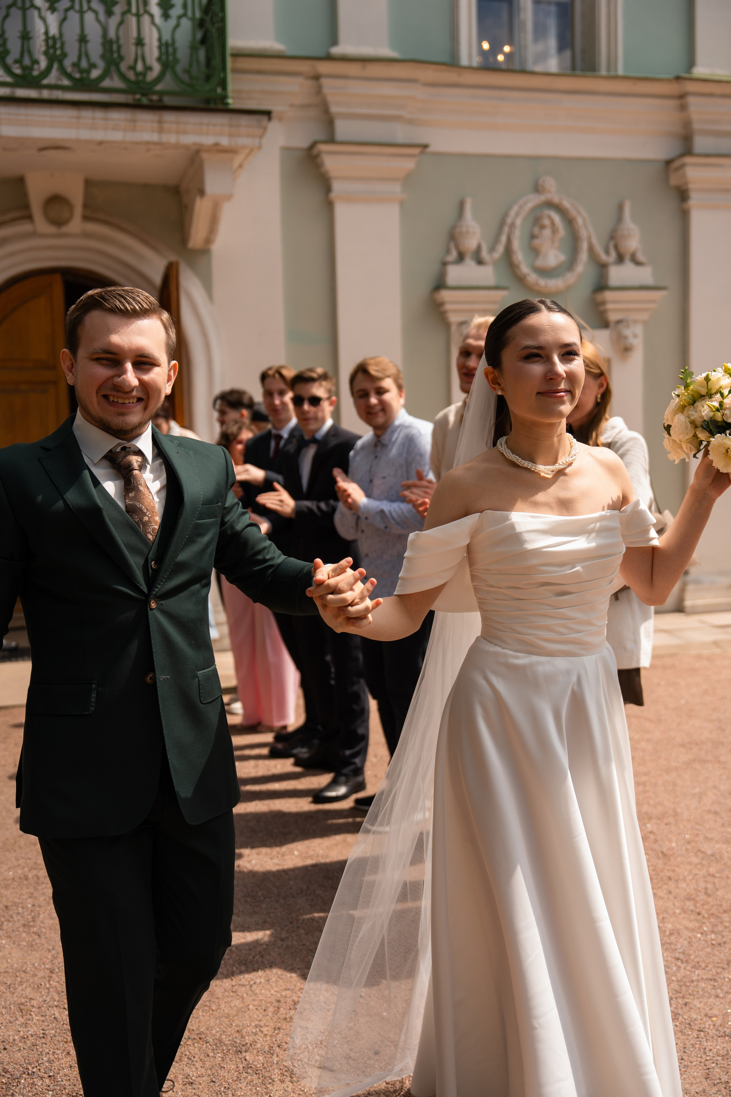 Влад и Илина в Кусково. Свадебный фотограф в Москве Анна Полушина