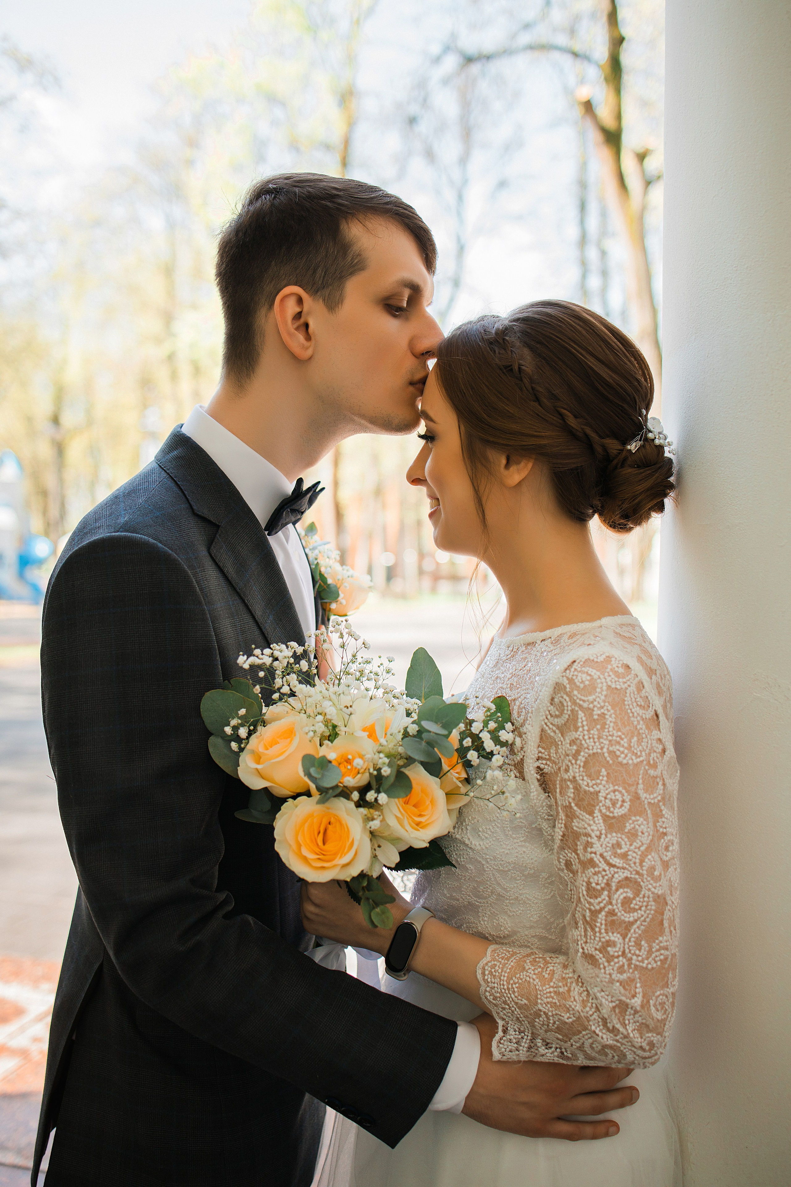 Поженившаяся пара в городе Серпухов