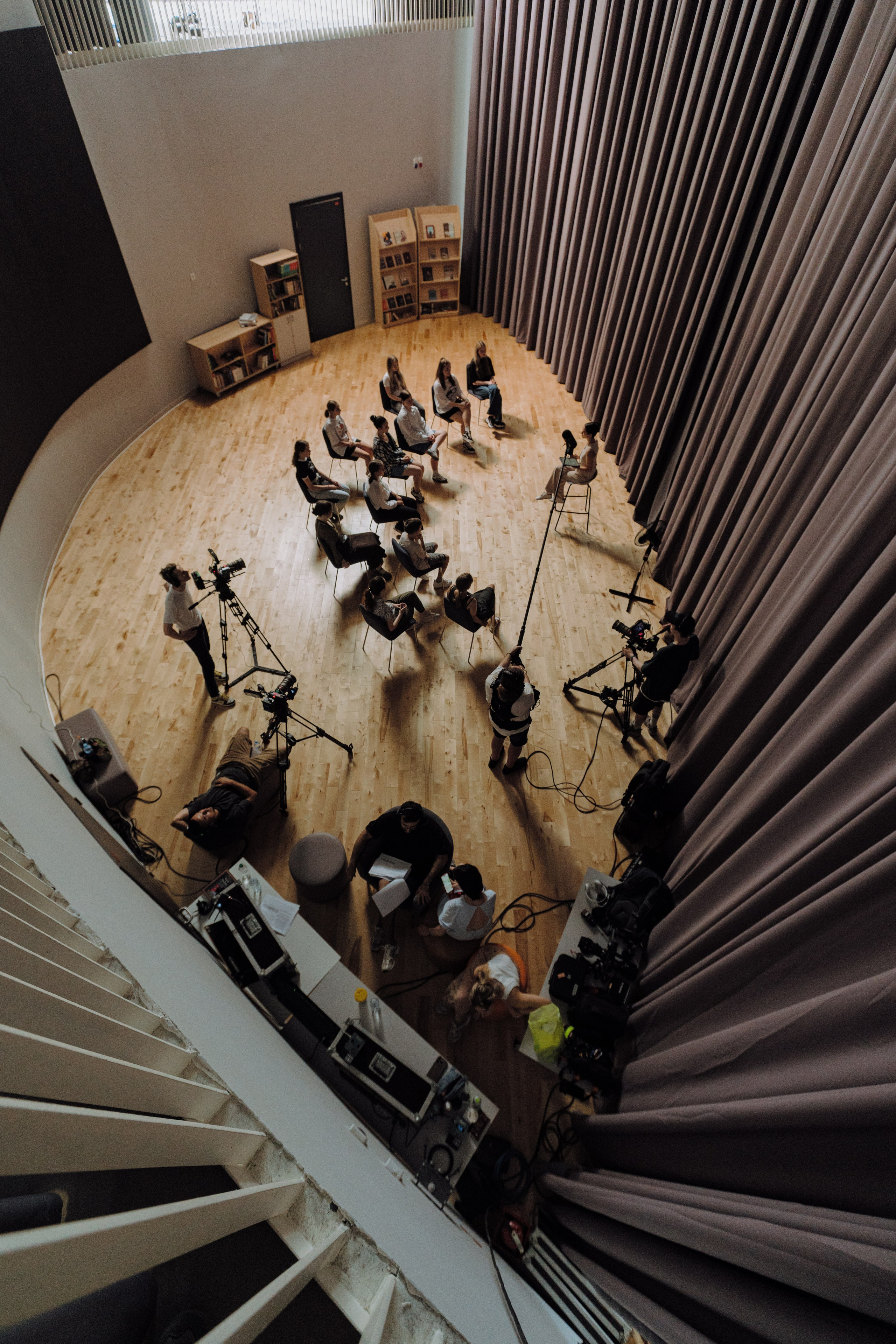 Женя Медведева / Уроки истории. Творческий и репортажный фотограф в Москве Клим Долгов