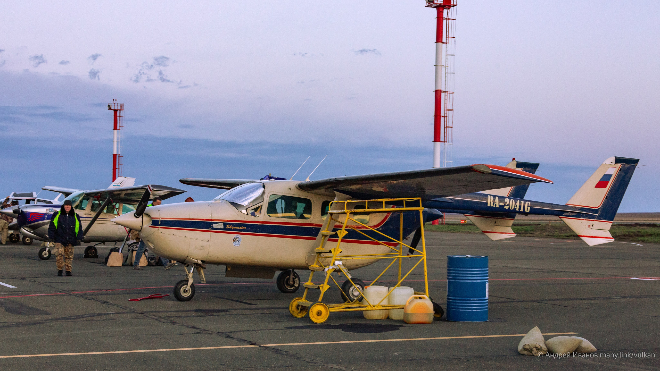Перелёт на Байконур в 2026 г на самолётах АОН. Фотоальбом показывающий увлекательный мир авиации и мир медведей Андрея Иванова