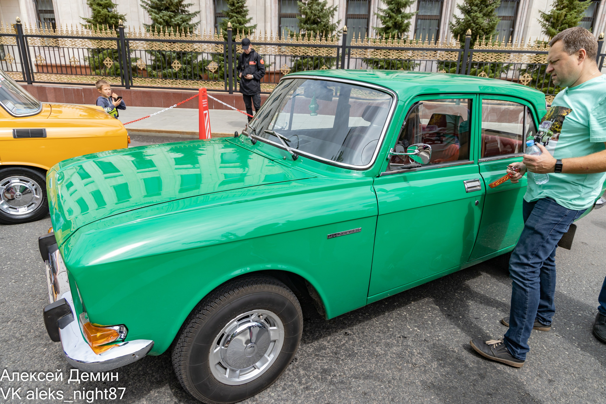 Ретро парад трамваем Москва 2023. Репортажный, семейный и студийный фотограф в Москве Демин Алексей