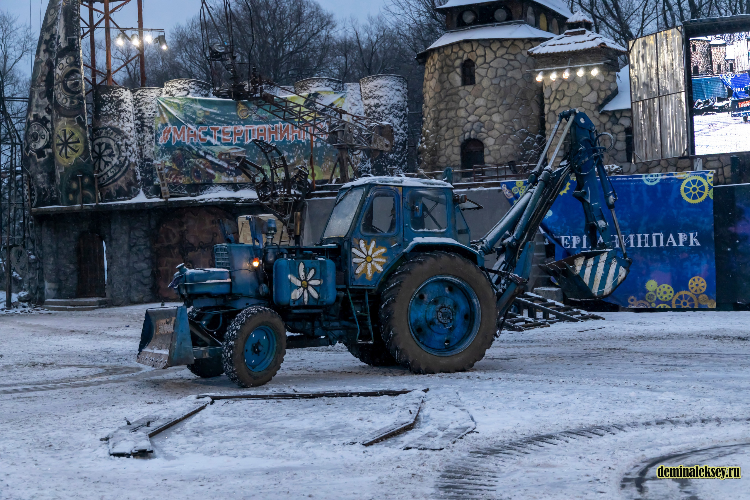 Танки против Монстр-Траков. Репортажный, семейный и студийный фотограф в Москве Демин Алексей