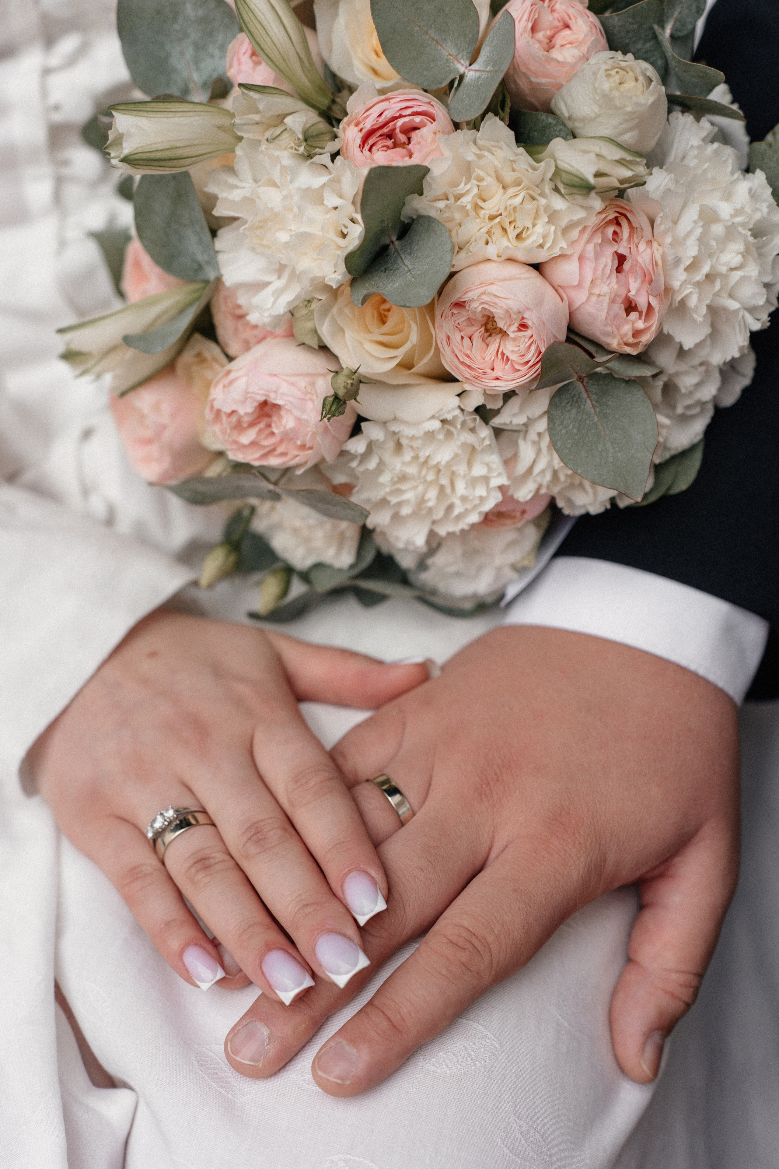 Юля и Дима прогулка в Троицком предместье. Ваш семейный фотограф в Минске — Вика Трегубова