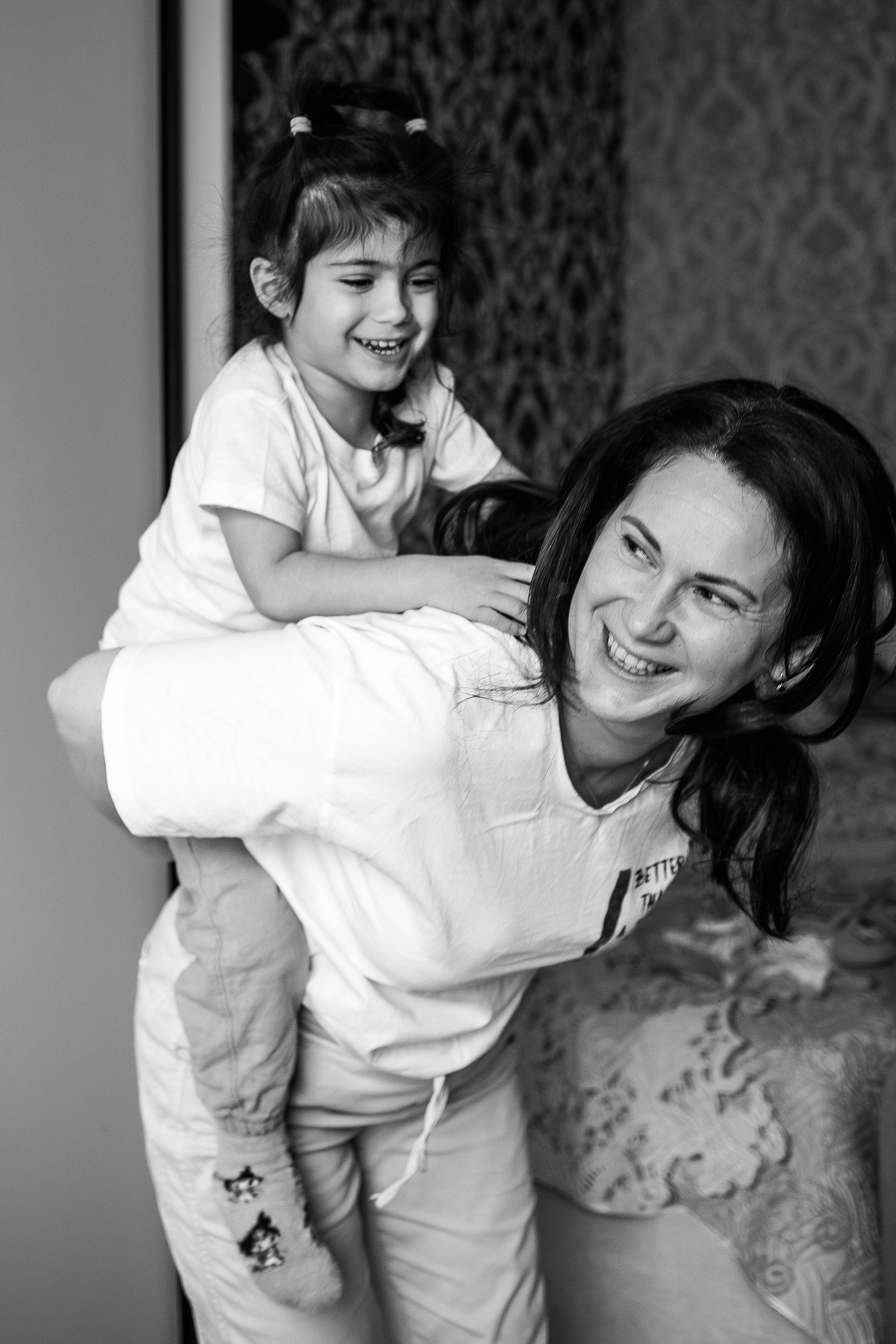 Семейная новогодняя фотосессия дома для Лены, мама Любы и Дашули. Семейный фотограф в Москве, Щелково, Фрязино _ Виктория Степанова