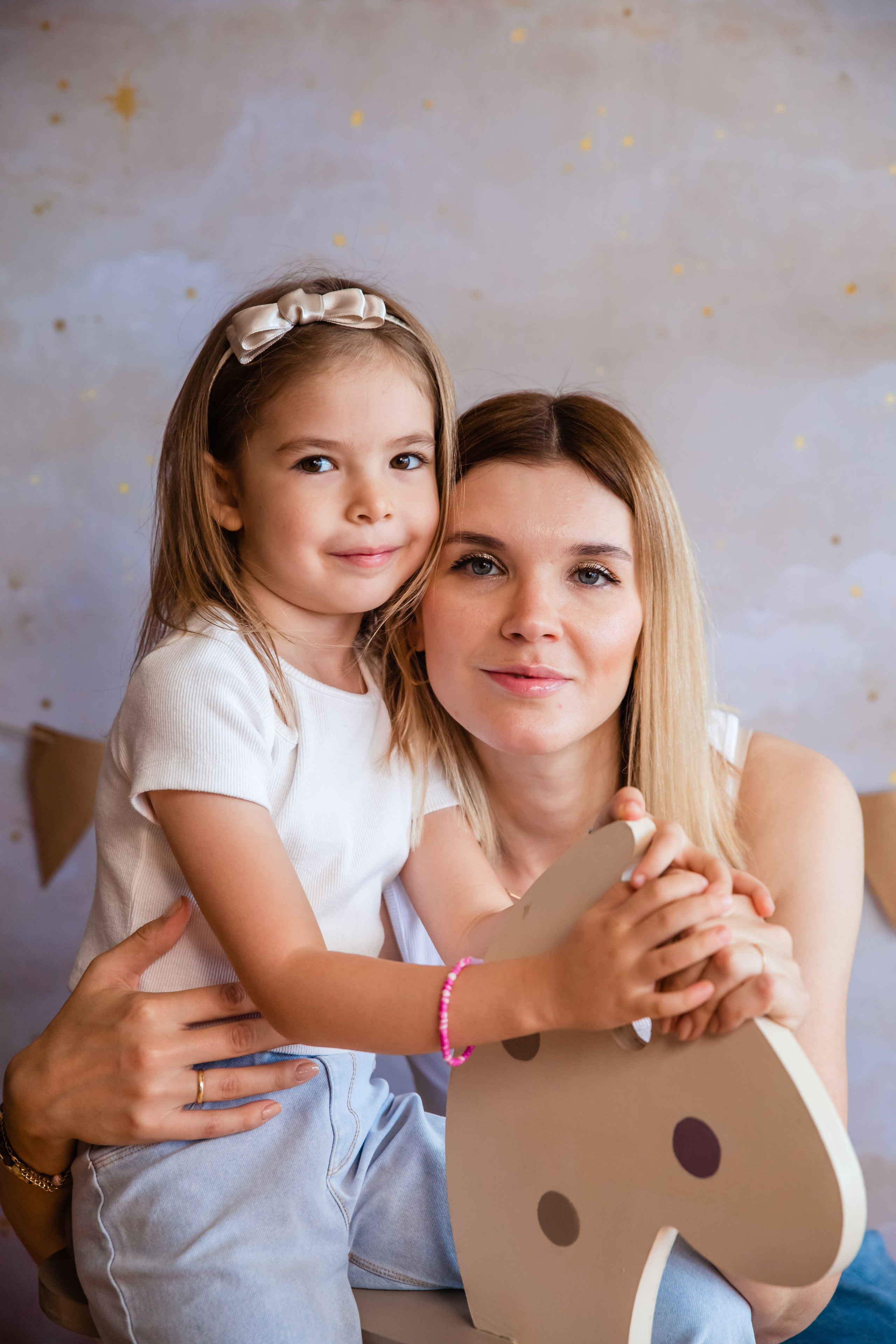Happy family. Professional family and children’s photographer in Izmir Irina Eron