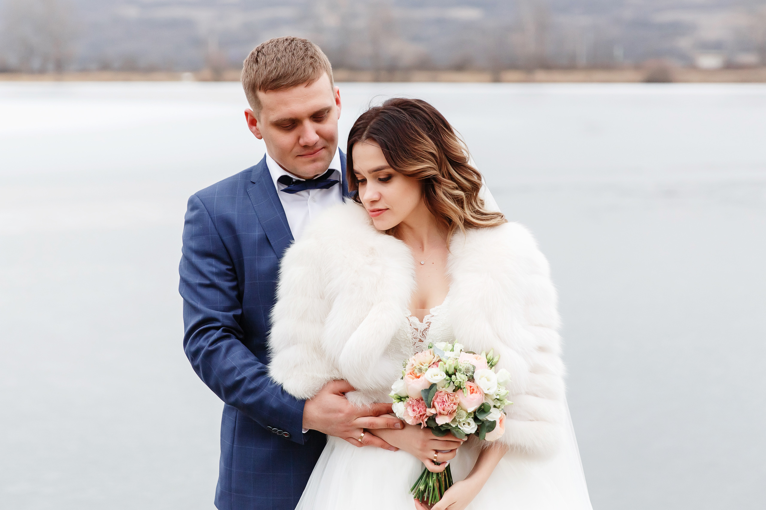 Зимняя свадебная фотопрогулка в Краснодарском крае. База отдыха "Аква-Вита". Фотограф на свадьбу Дмитрий Шевченко.