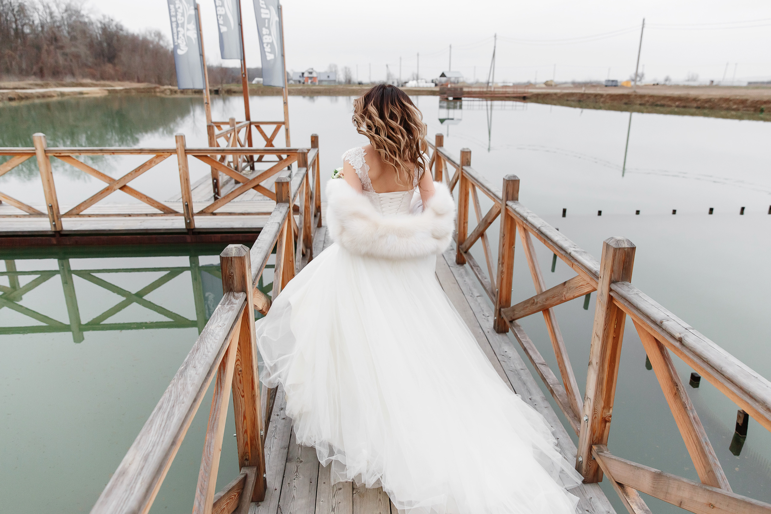 Зимняя свадебная фотопрогулка в Краснодарском крае. База отдыха "Аква-Вита". Фотограф на свадьбу Дмитрий Шевченко.