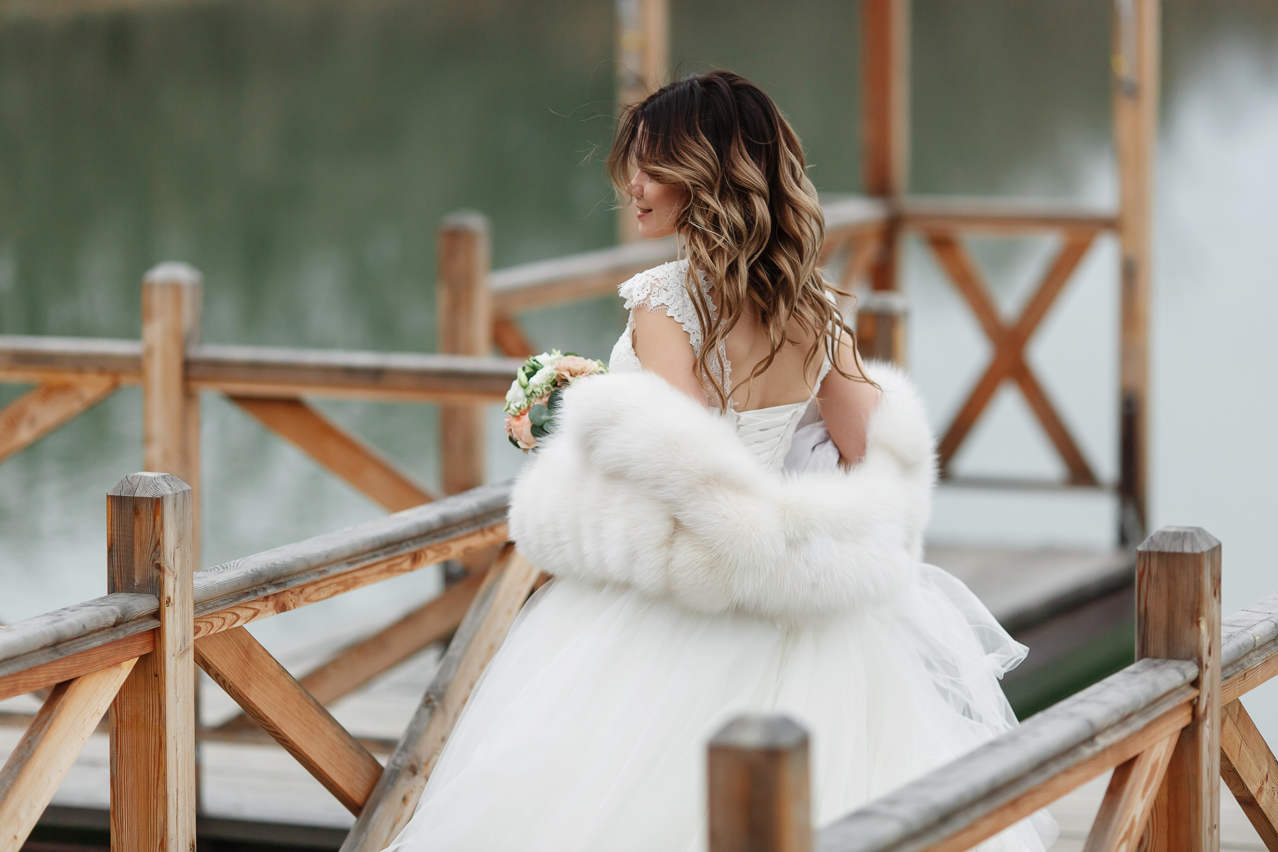 Зимняя свадебная фотопрогулка в Краснодарском крае. База отдыха "Аква-Вита". Фотограф на свадьбу Дмитрий Шевченко.