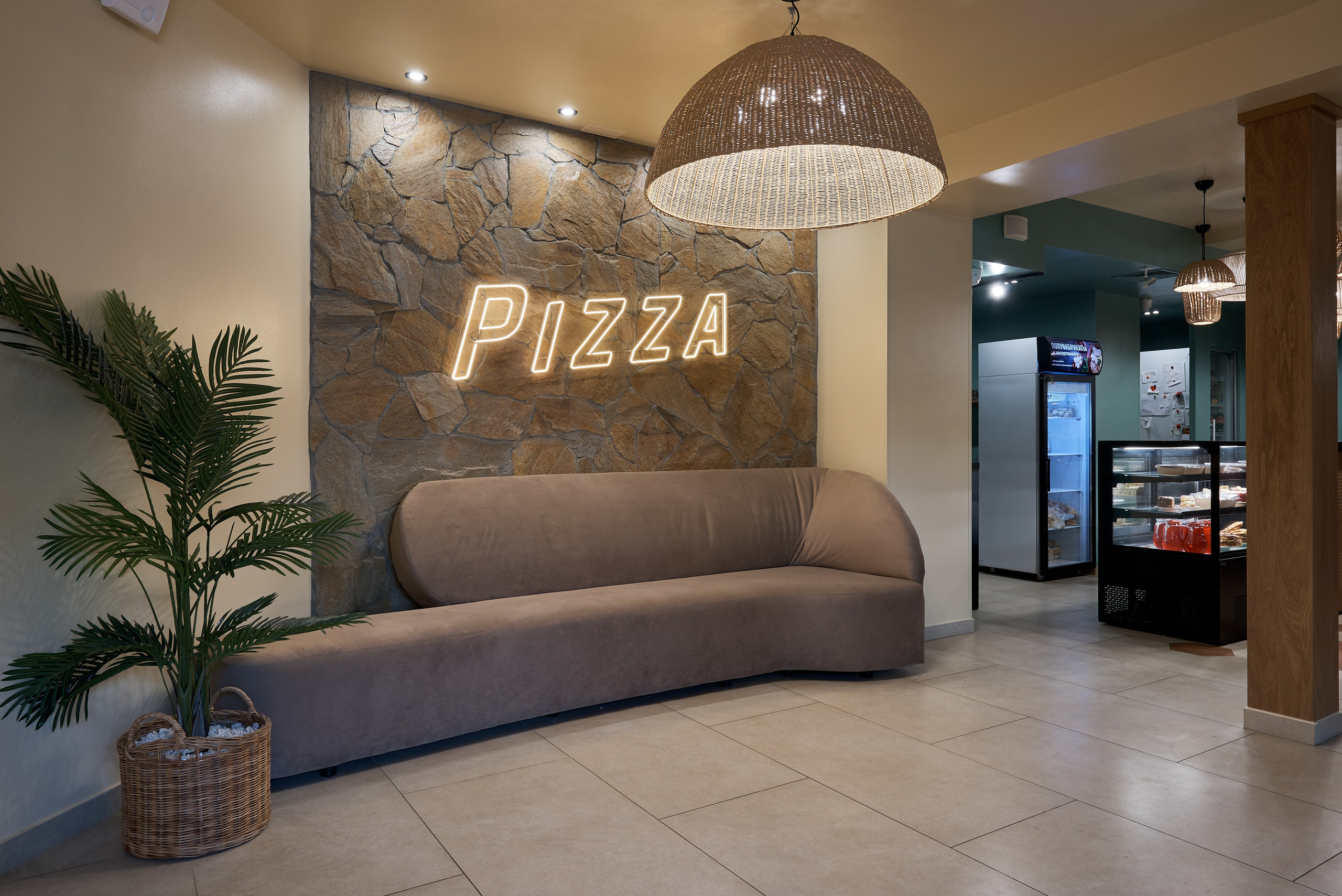 Пиццерия, Костанай (Казахстан). Абросимов Лев интерьерный и архитектурный фотограф