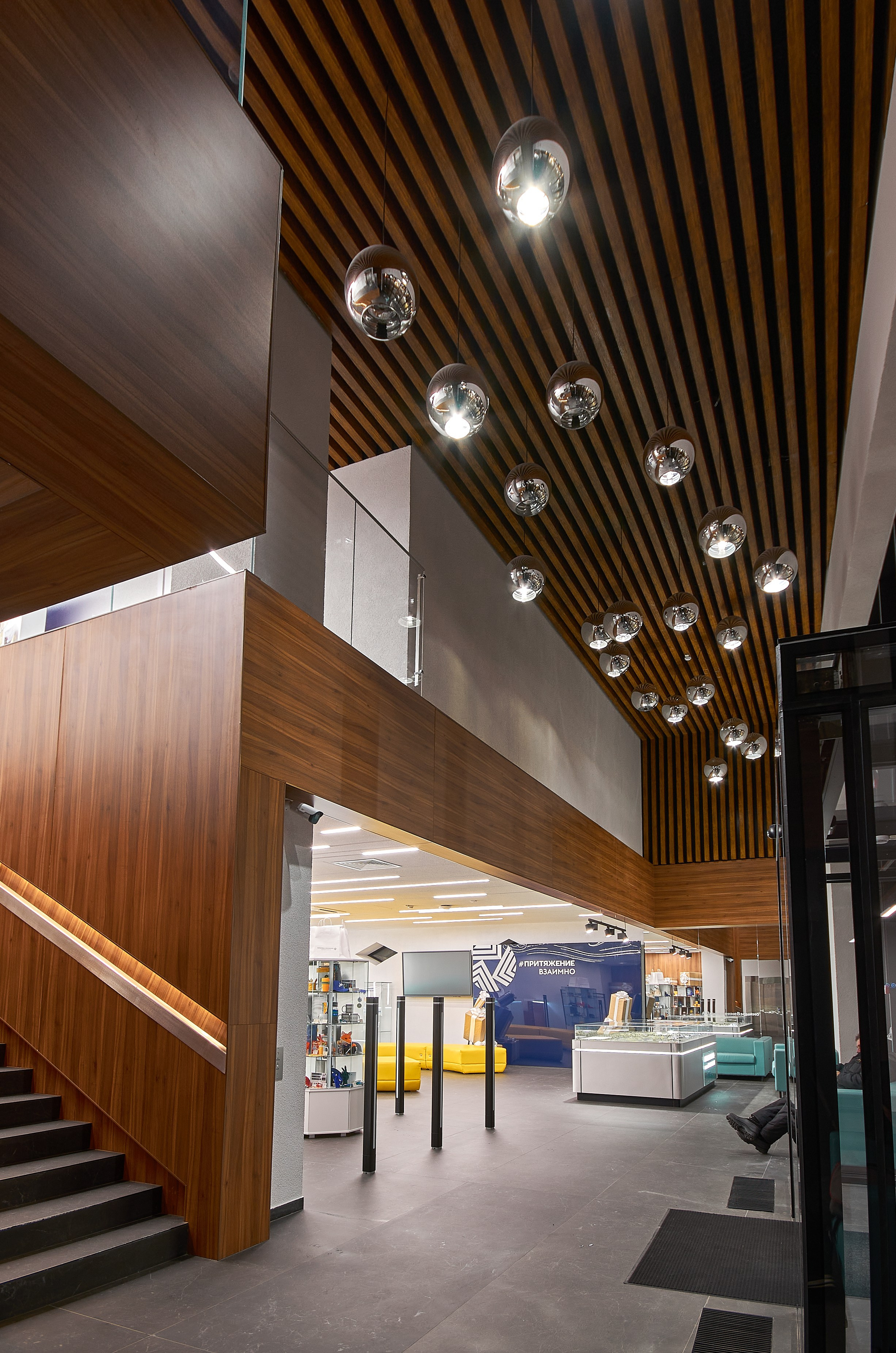 Информационный центр, Притяжение. Абросимов Лев интерьерный и архитектурный фотограф