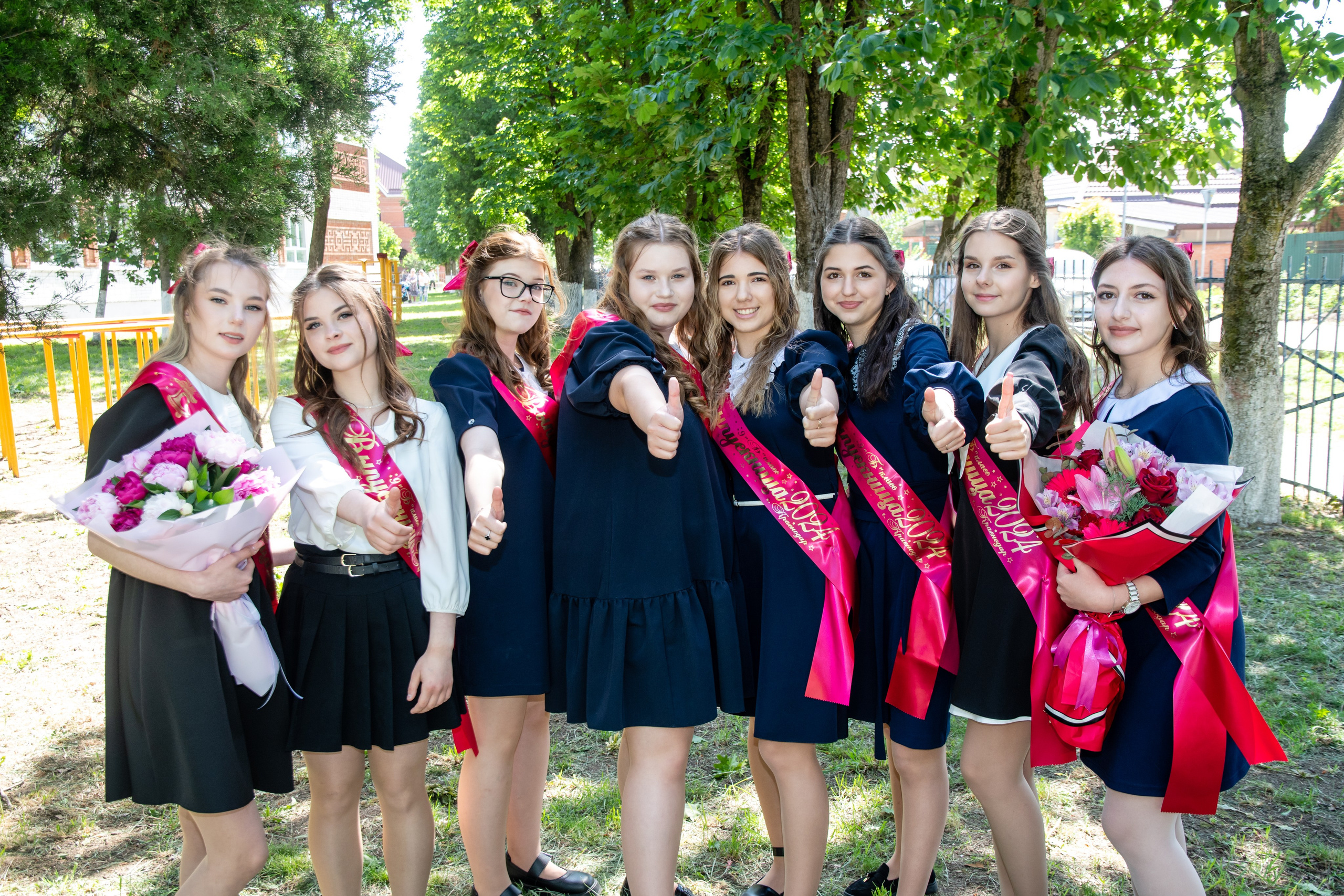 Фотограф на выпускной, последний звонок, вручение аттестатов. Вячеслав Скрипник Фотограф Краснодар