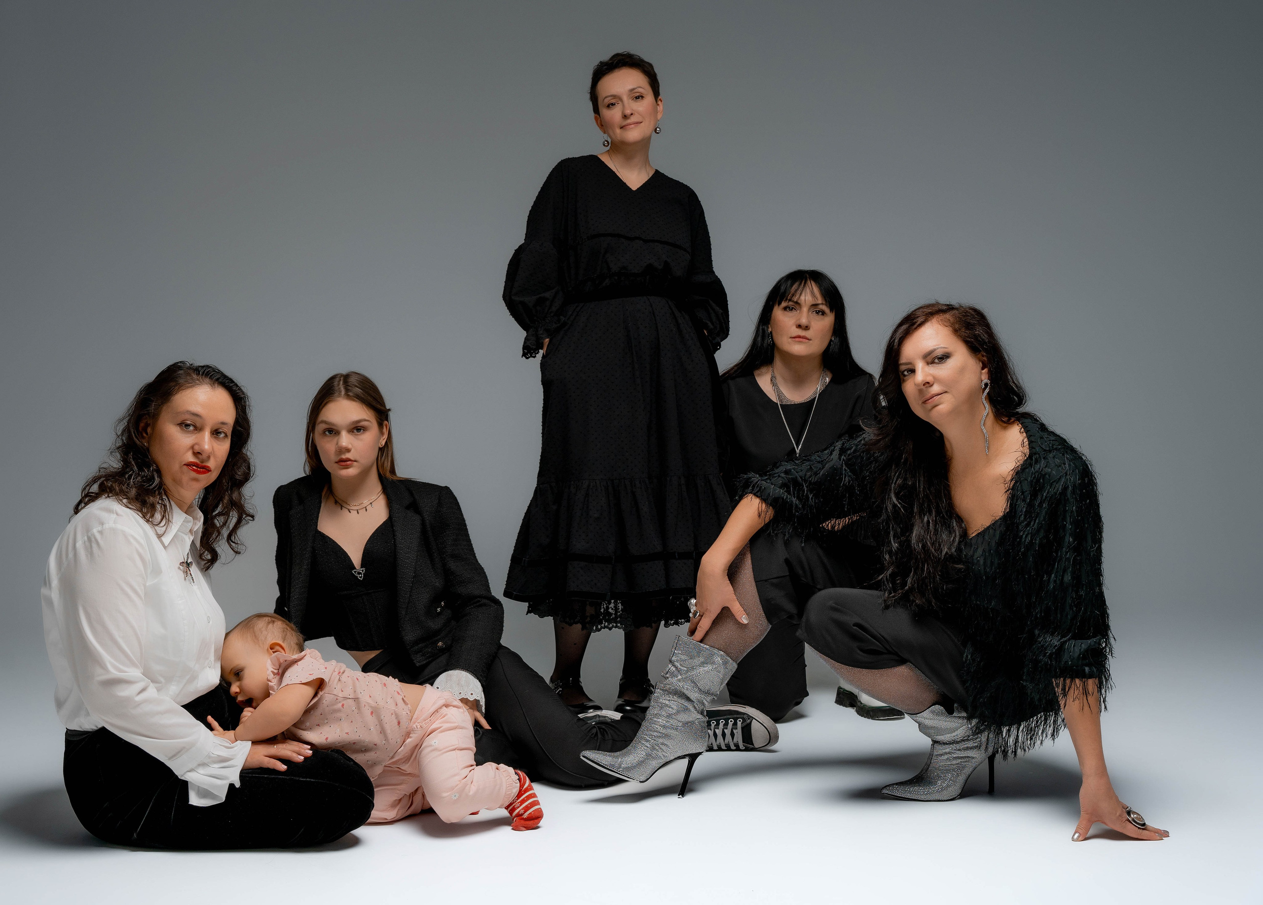 Дружеские фотосессии в студии. Профессиональный фотограф Ковалева Олеся