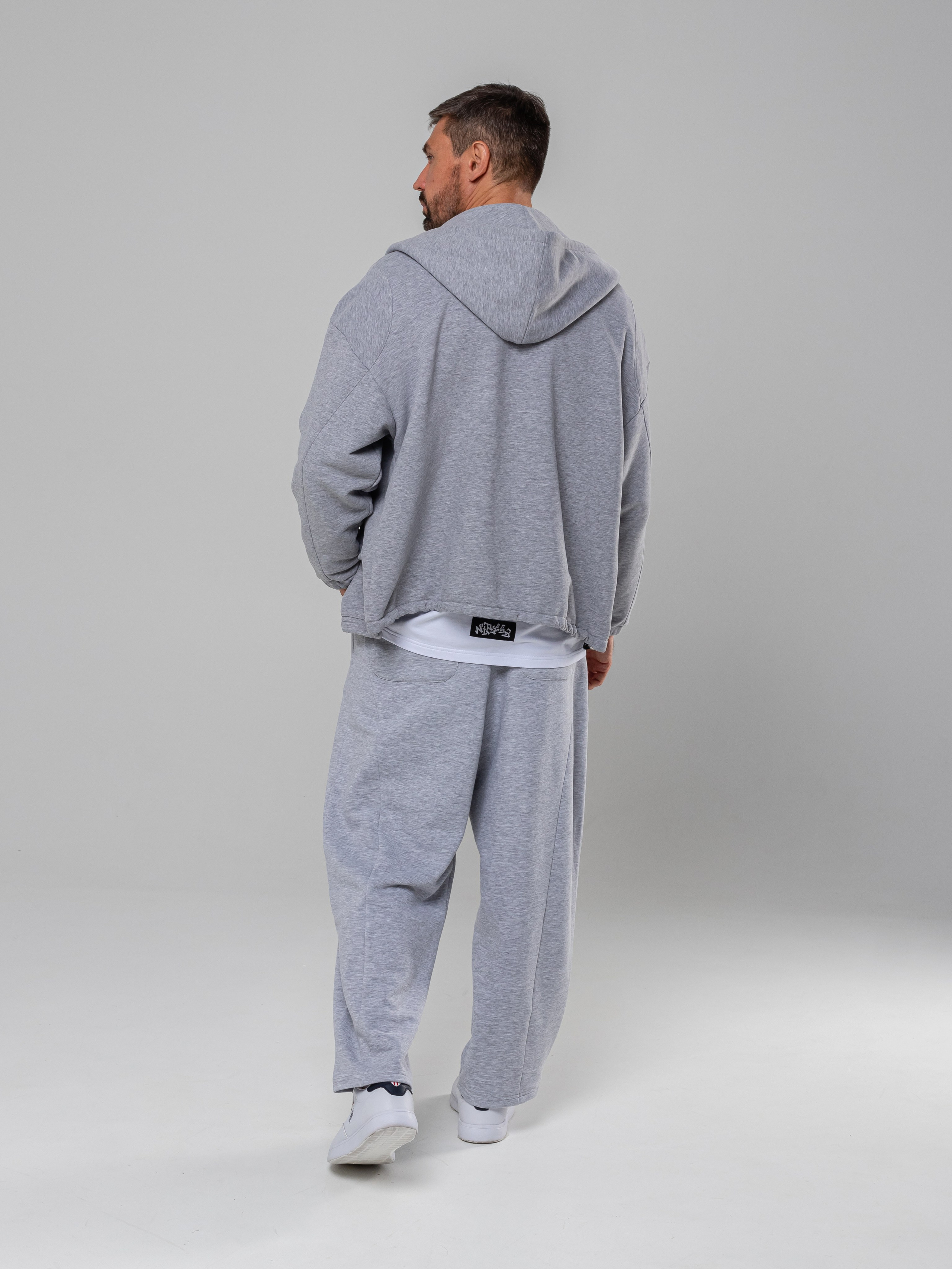 Худи и штаны. Фотограф в Краснодаре Арина Кудряшова