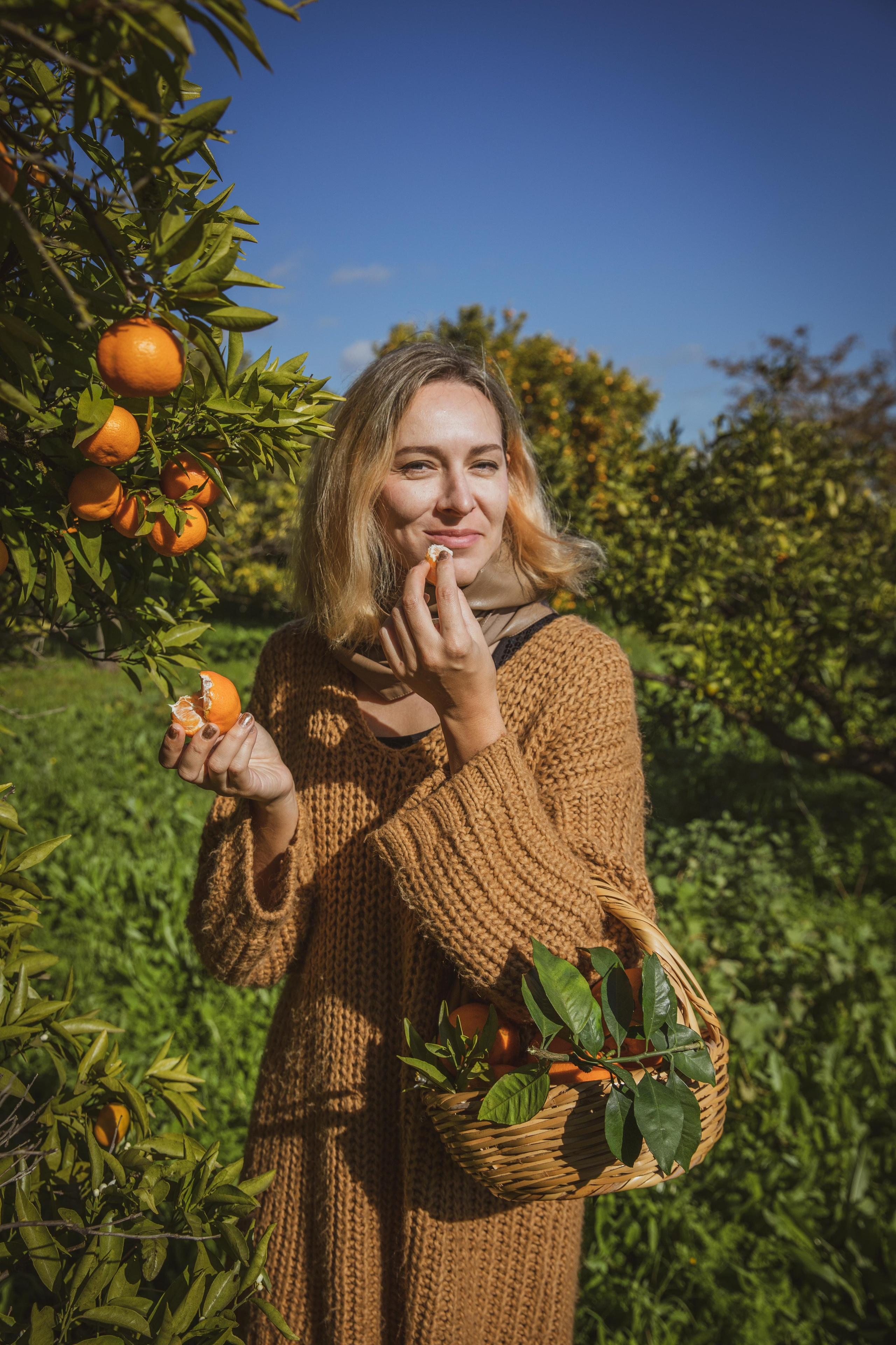 Photo project orange pearls Algarve. Photographer in Portugal