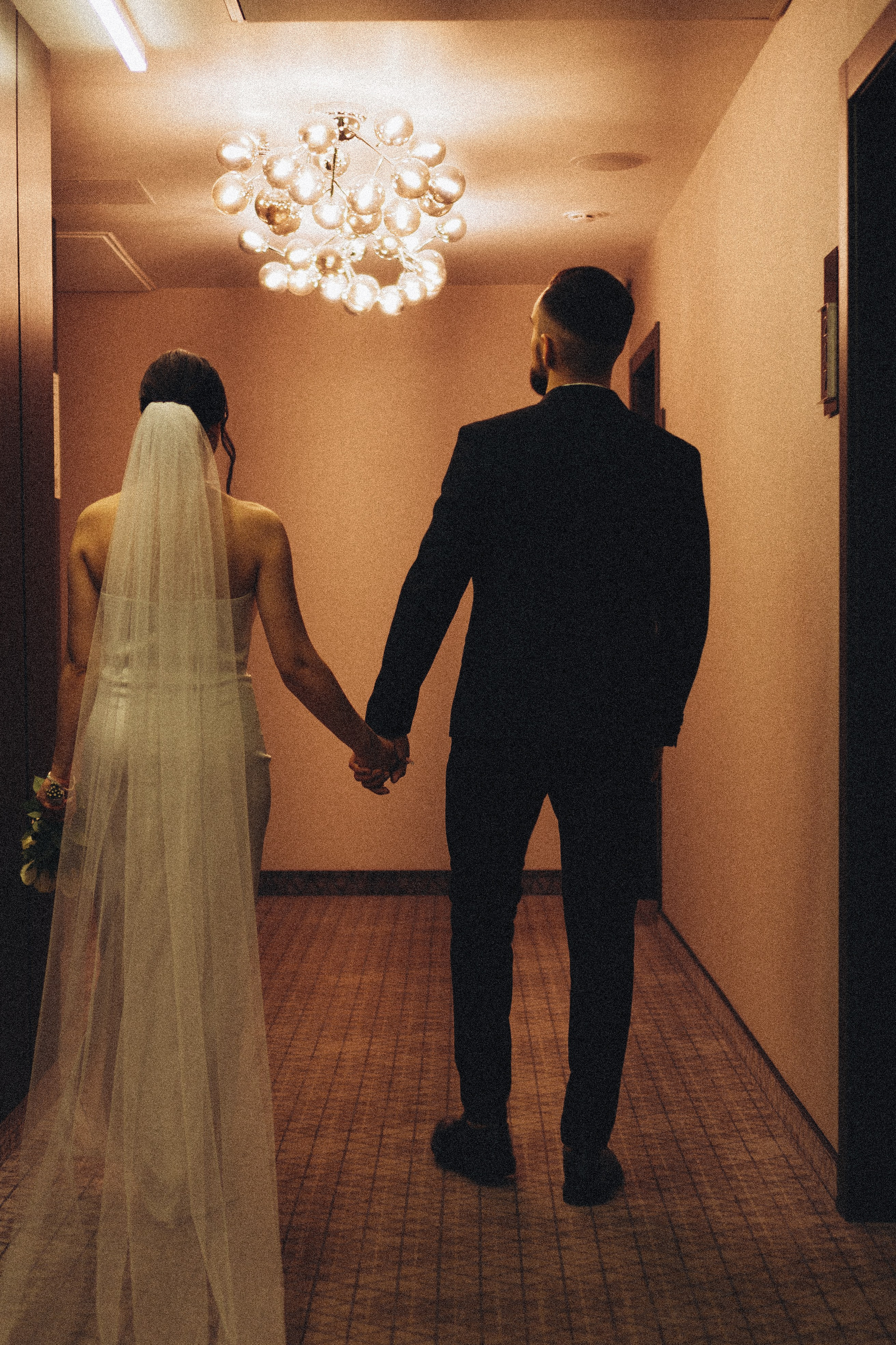 СВАДЕБНАЯ СЬЕМКА СБОРОВ ЖЕНИХА И НЕВЕСТЫ В ОТЕЛЕ И ТАКЖЕ ФОТОСЕССИИЯ В ОТЕЛЕЕ МЕГАПОЛИС БРЯНСК. Профессиональный фотограф, Санкт-Петербург — Виктория Богомолова