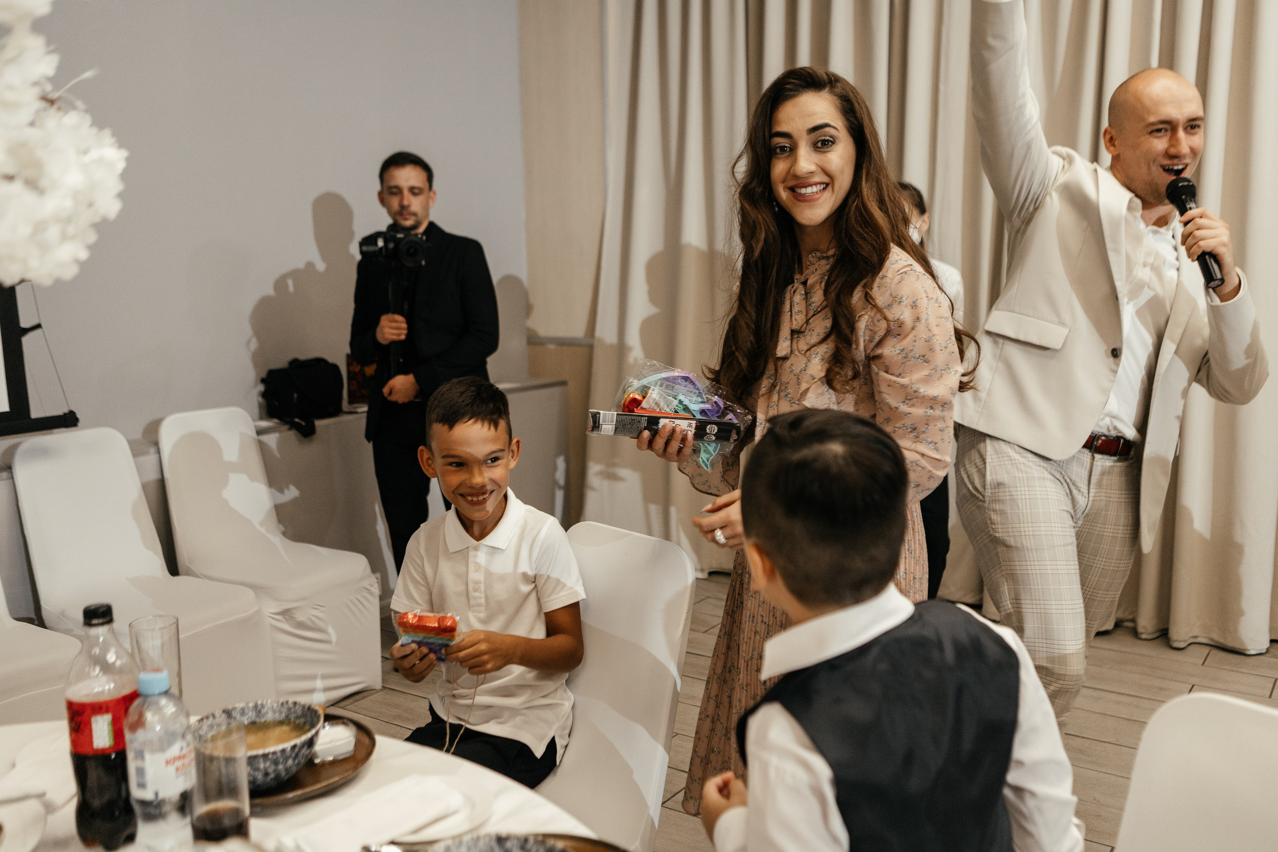 Свадебный фотограф Уфа — Руслан ГабдлисламовЖивые эмоции, красивые кадры, воспоминания на всю жизнь.Работаю по всей Республике Башкортоста. Свадебный фотограф Уфа Руслан Габдлисламов