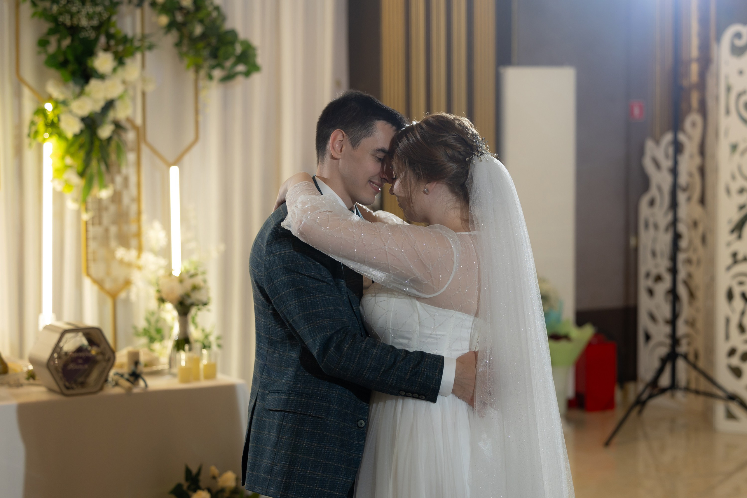 Gregory & Julia. Фотограф свадебный, репортажный, индивидуальный, фото для маркетплейсов, брендов, автосалонов