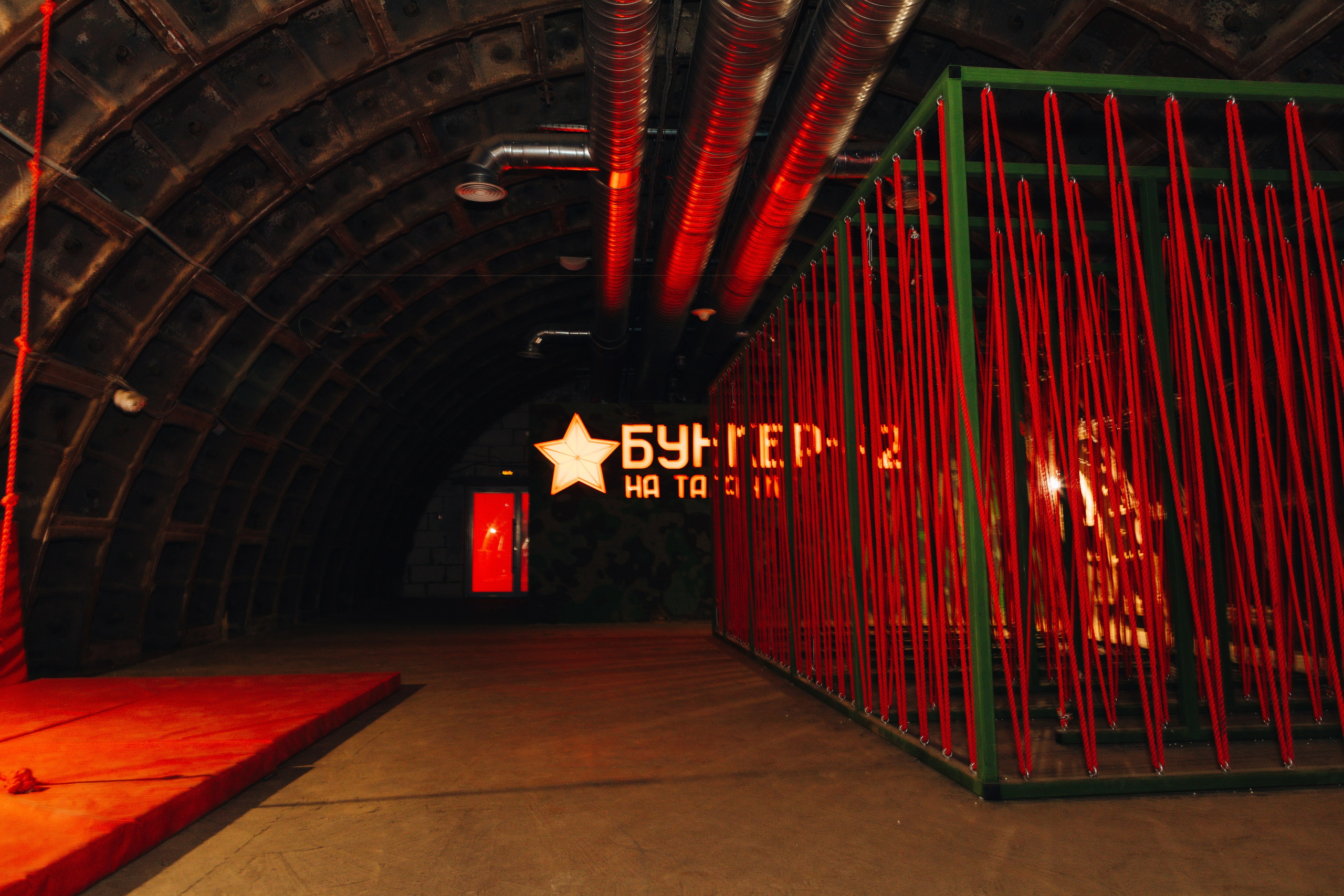 Бункер на Таганке, Женя день рождения. Портретный фотограф в Москве и МО Зимина Татьяна