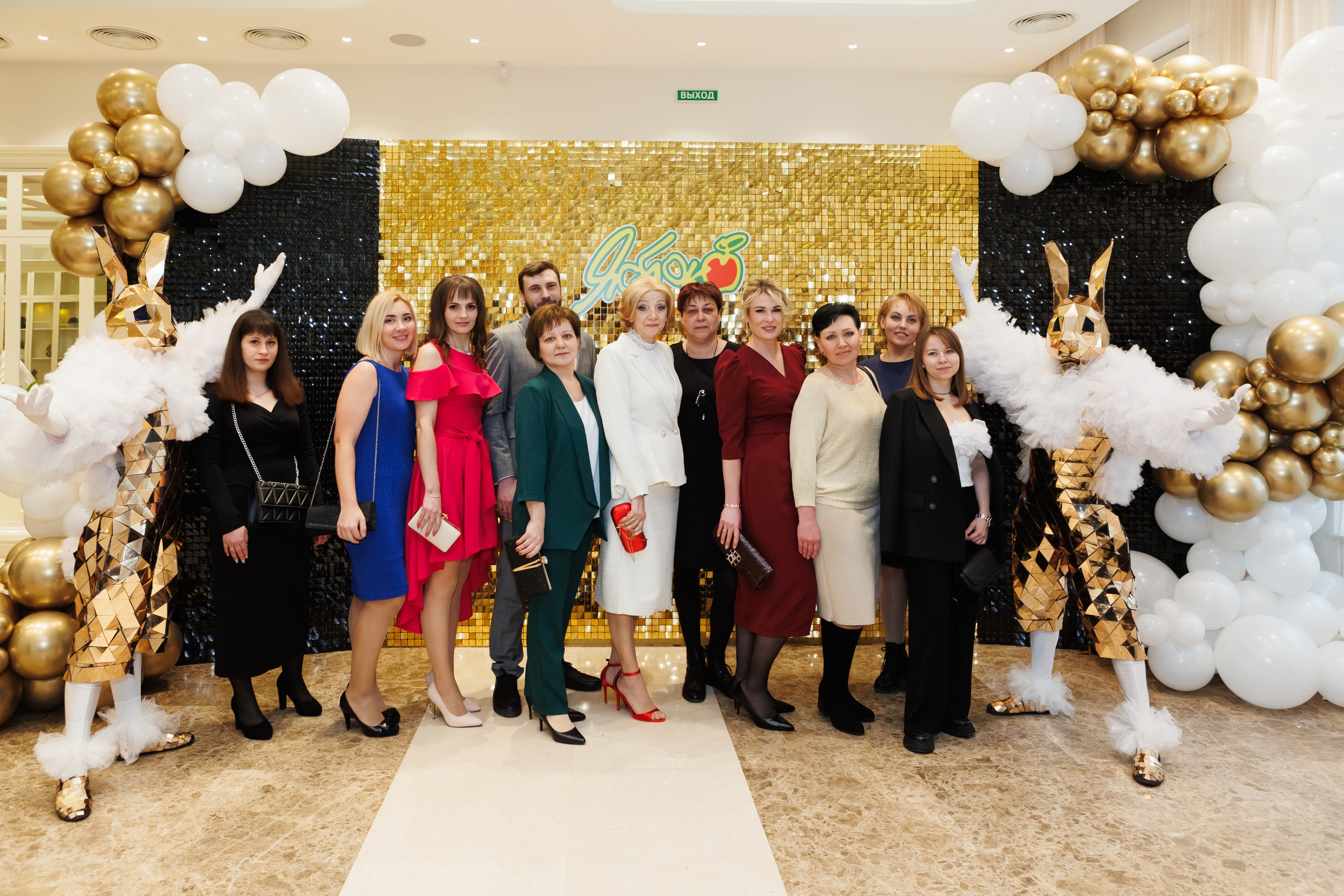 Яблоко — корпоратив. Свадебный фотограф, фотосъемка в Крыму, Севастополе, Симферополе, Ялте