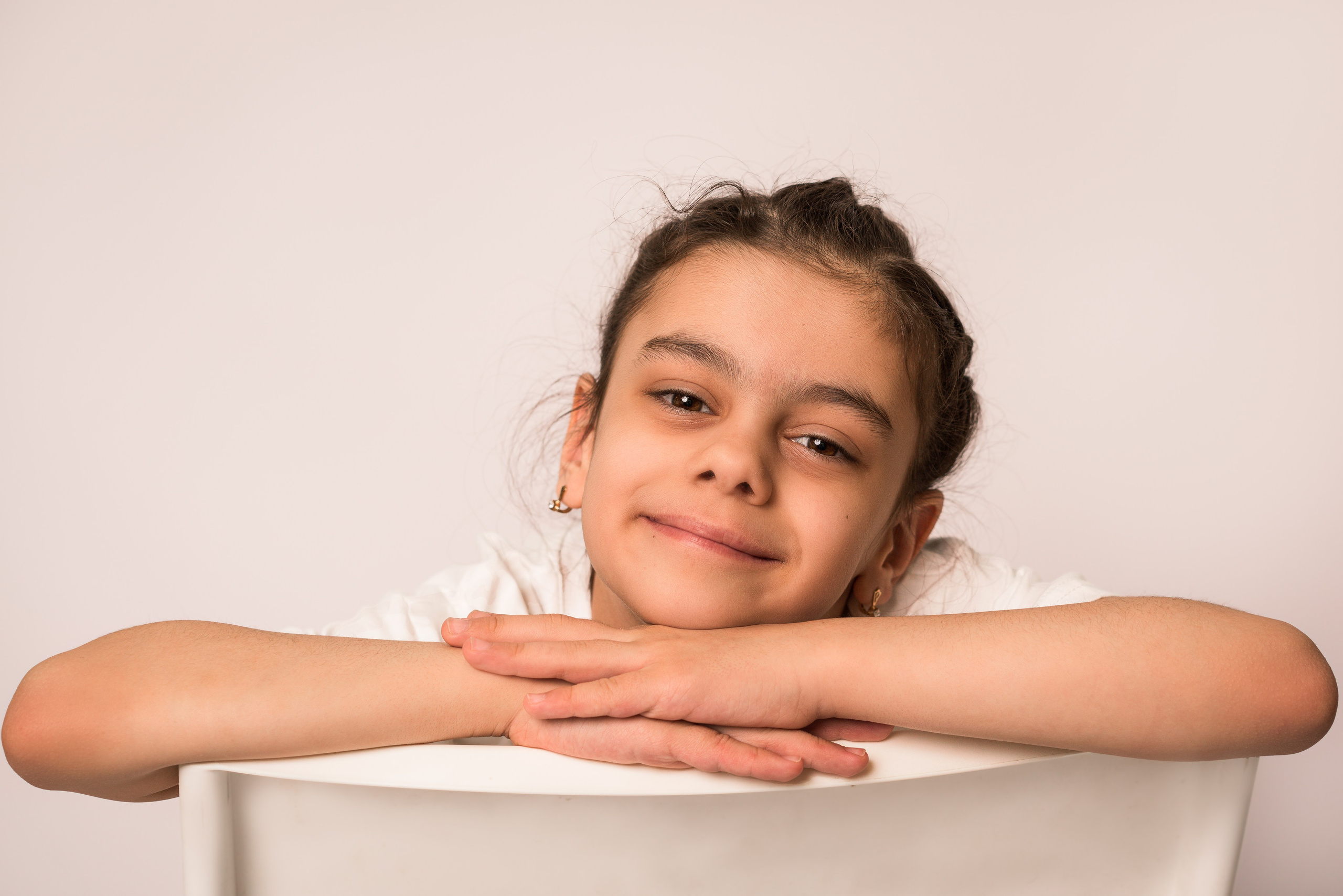 Детский сад, портреты белый фон. Фотограф Шунова Саша