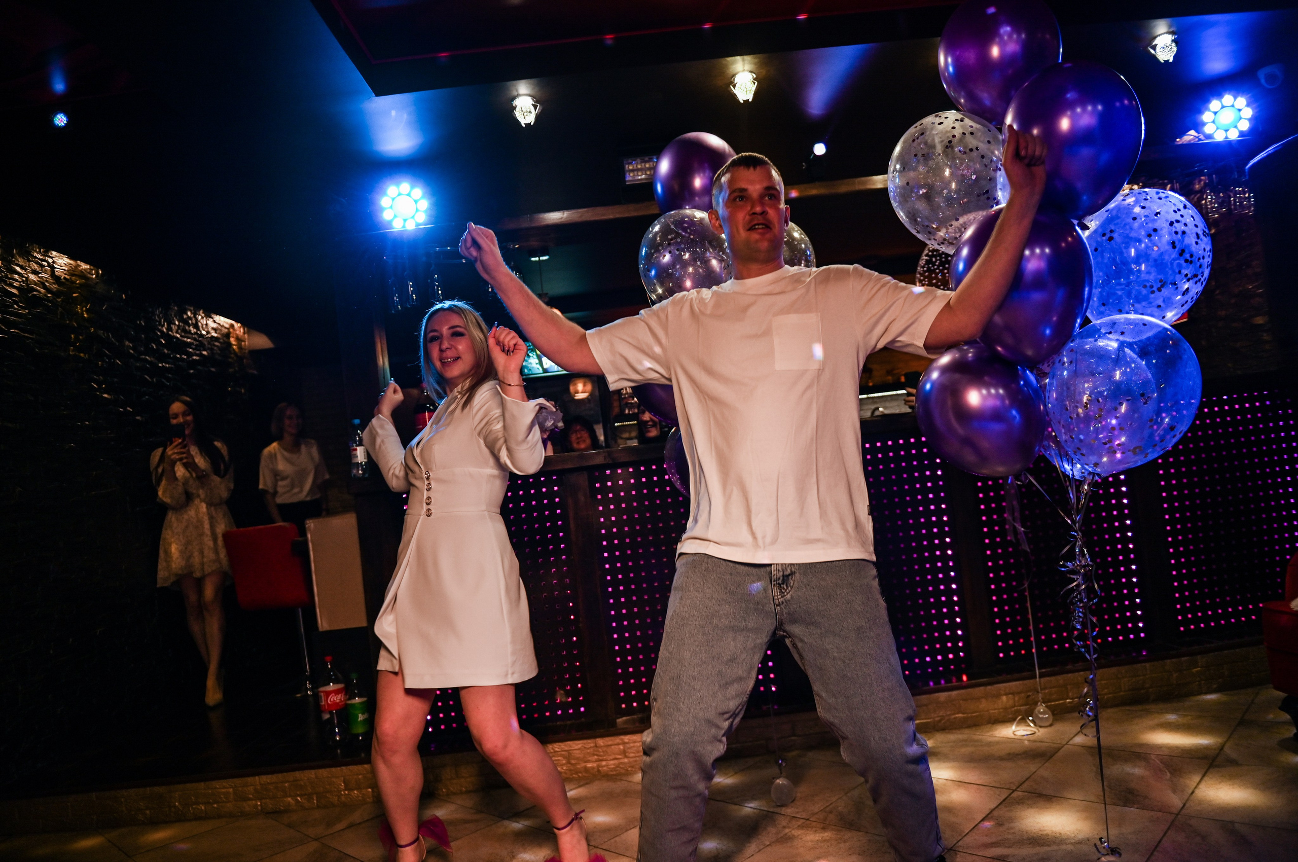 День рождения. Свадебный, семейный, детский, контент фотограф в Омске Максим Ильин