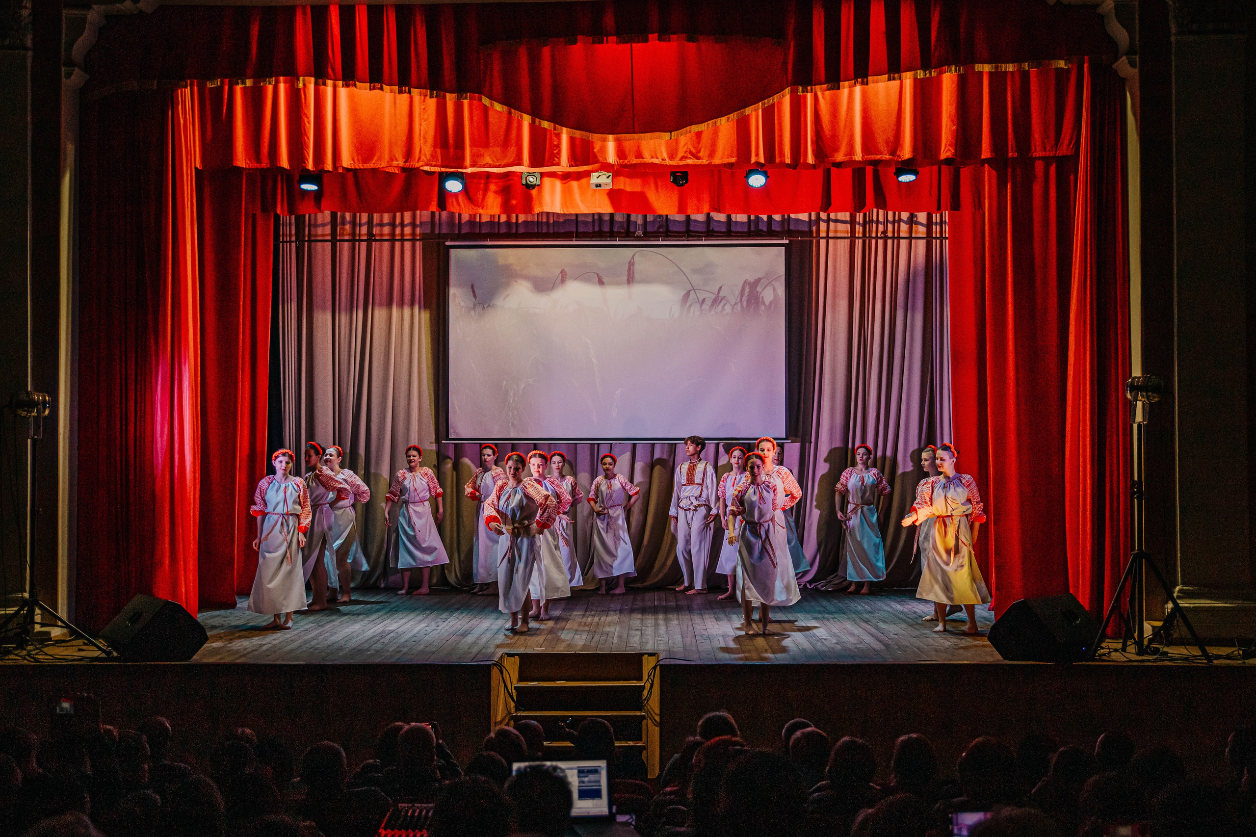 Отчетный концерт хореографического коллектива Пульс!. Фотограф Дарья Маташкова