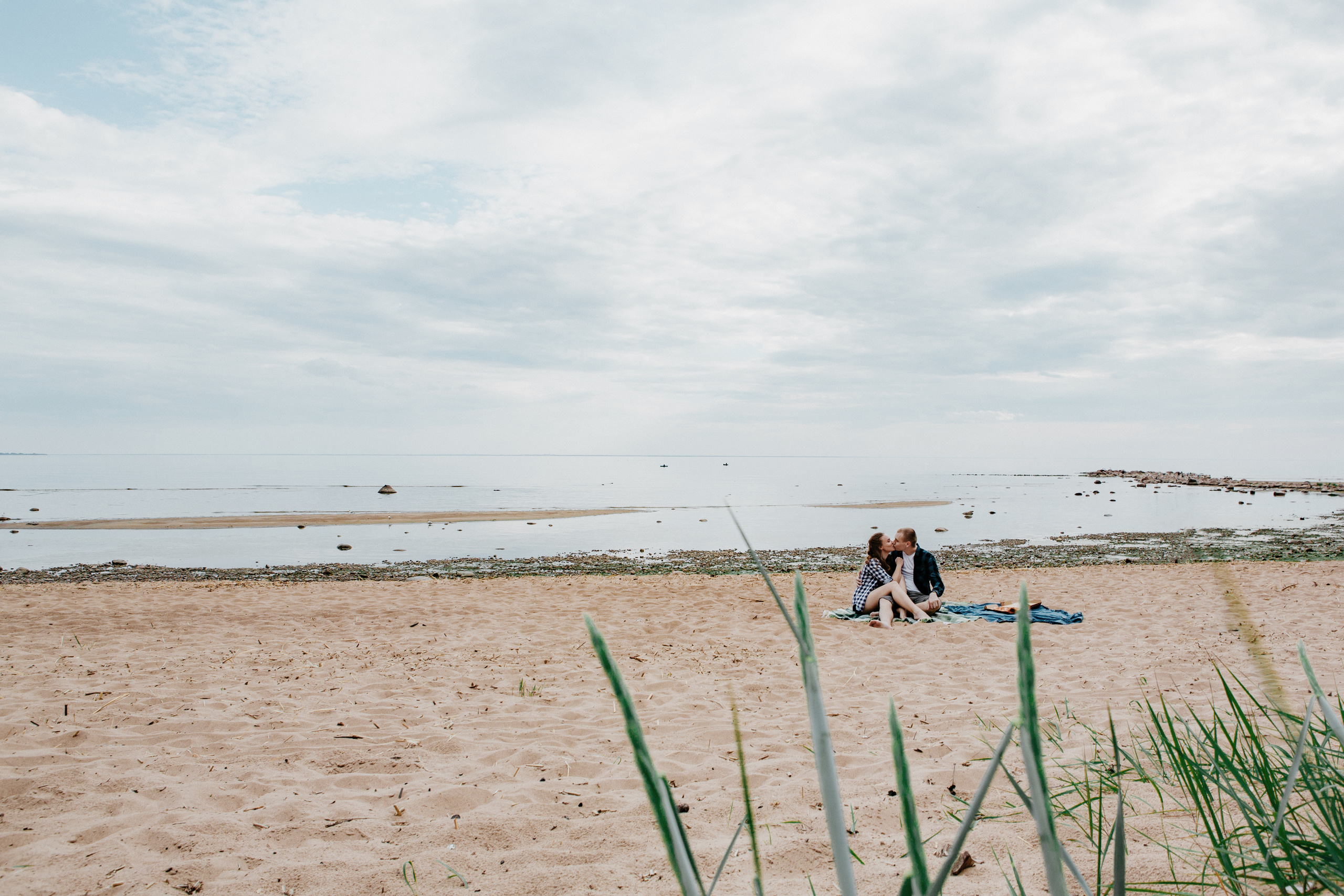 Love Story на Финском заливе. Galina and Nikita Bykovets, a wedding photographer and videographer duo in Germany