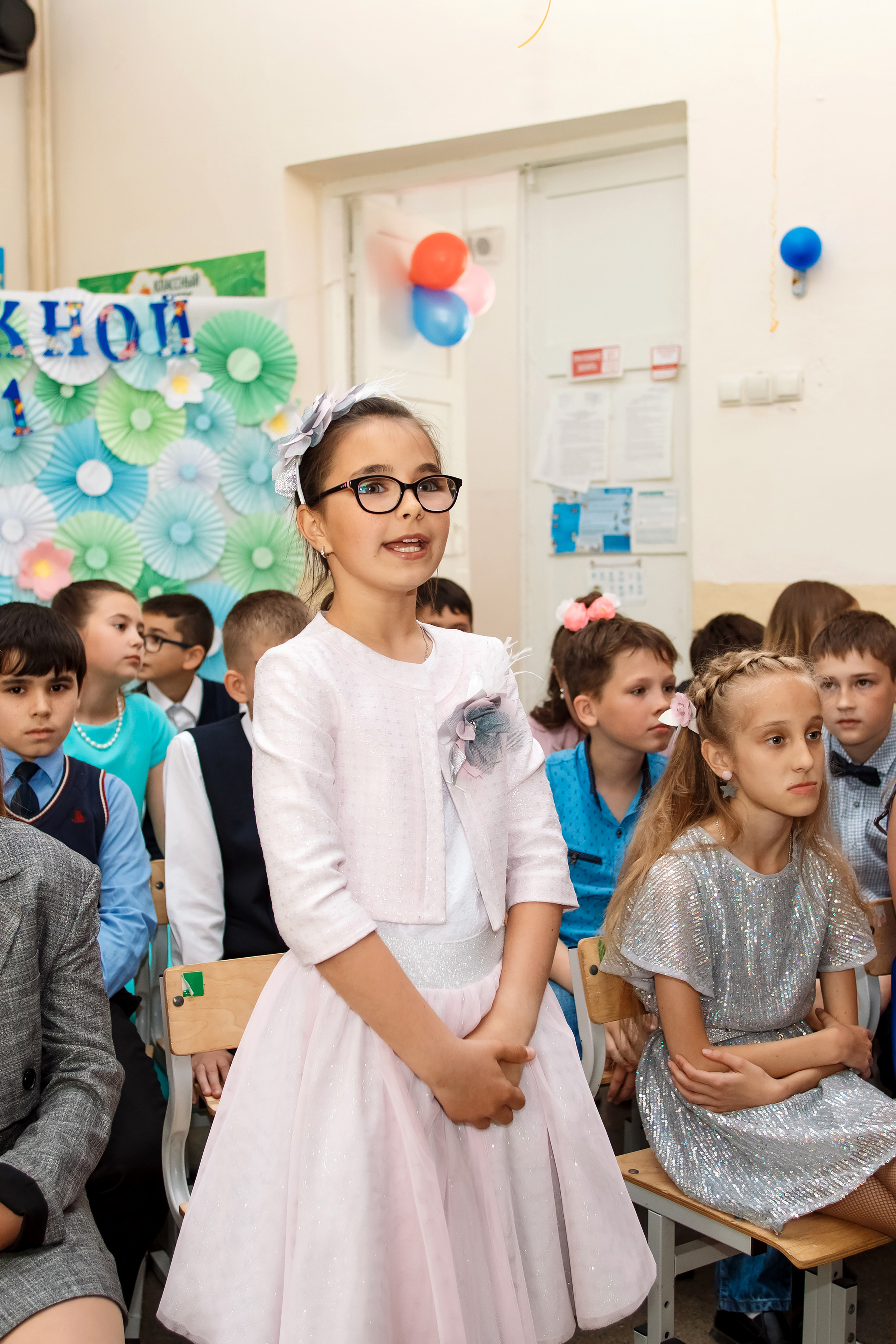 4А класс, фотосессия в школе + выпускной. Фотограф Любовь Корниенко, Примоский край