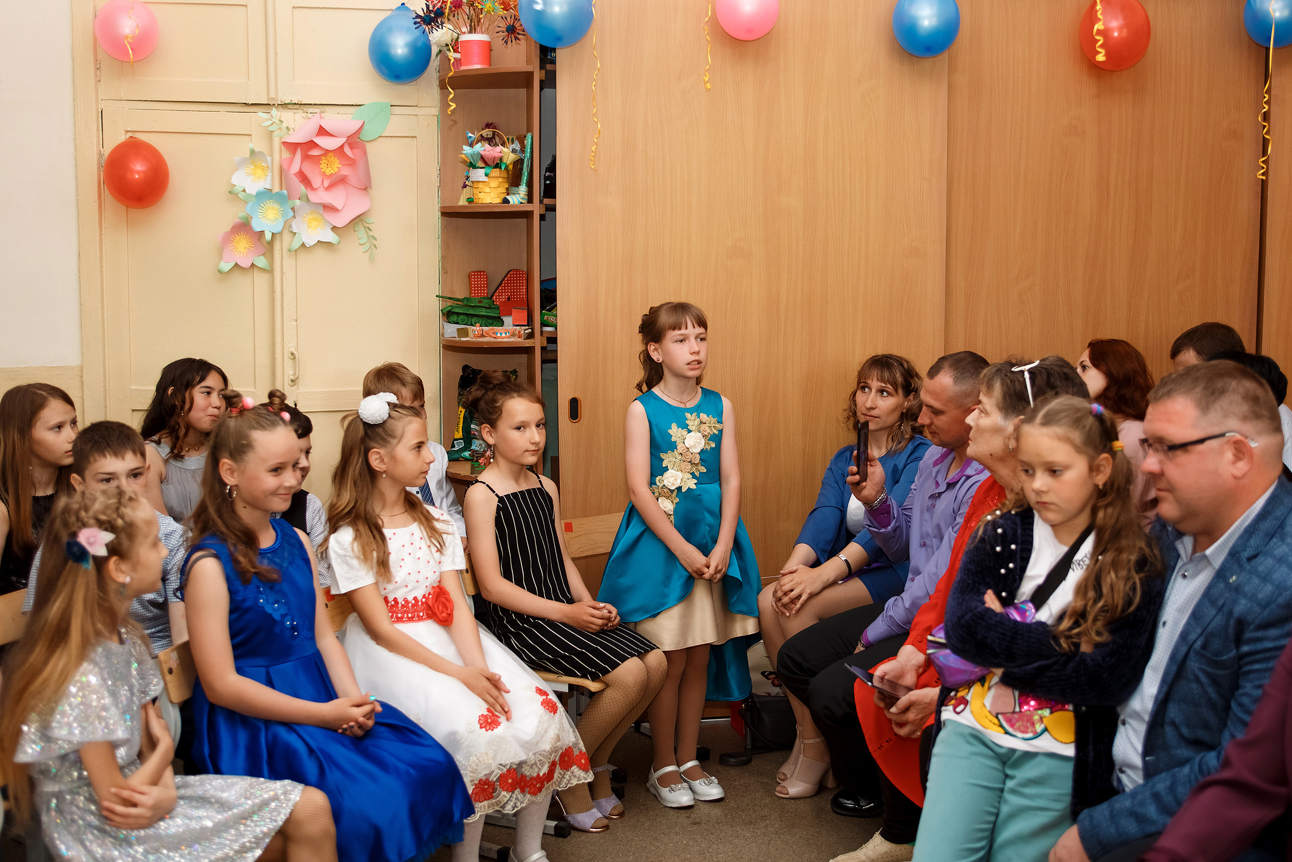 4А класс, фотосессия в школе + выпускной. Фотограф Любовь Корниенко, Примоский край