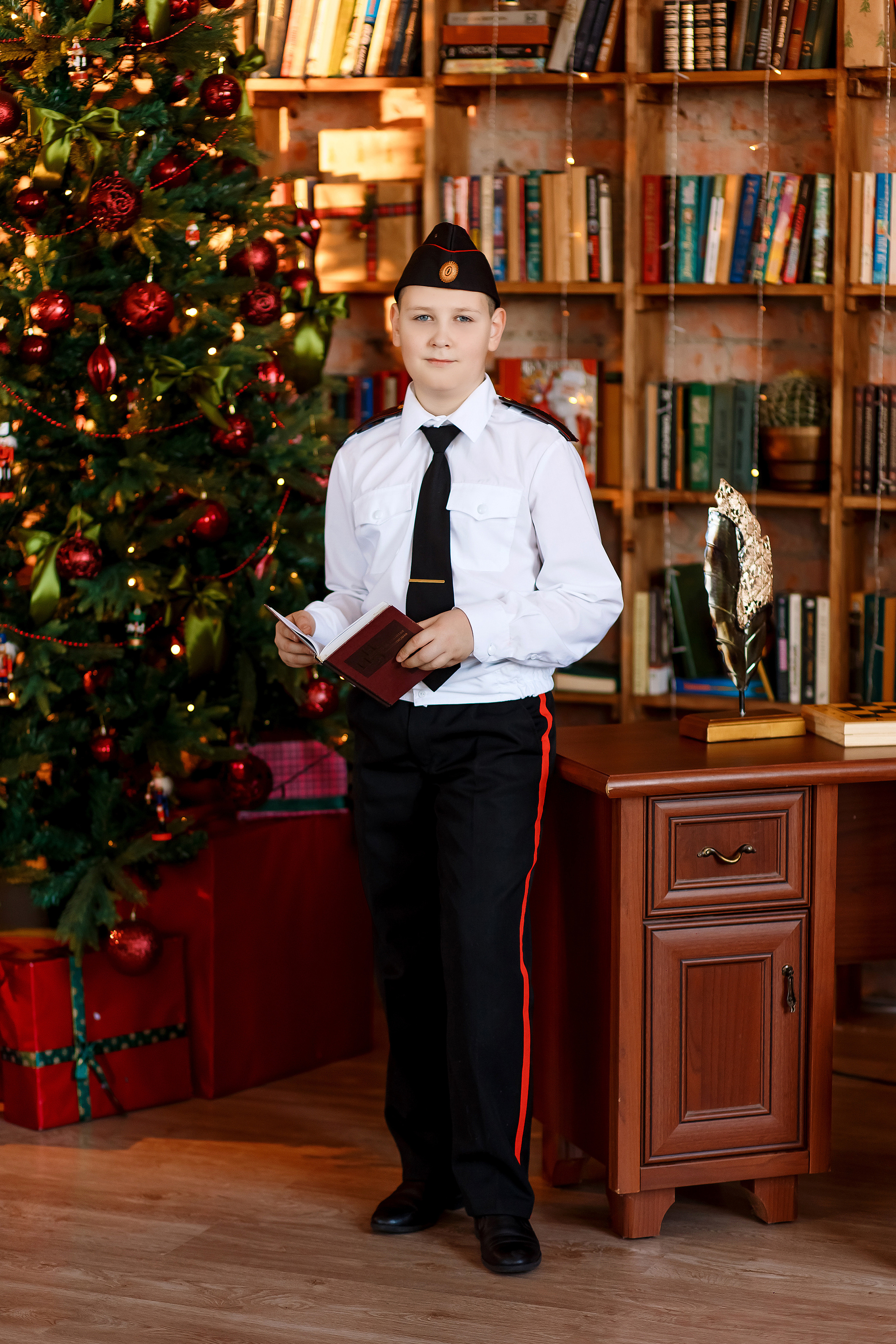 4 класс, фотосессия в фотостудии. Фотограф Любовь Корниенко, Примоский край