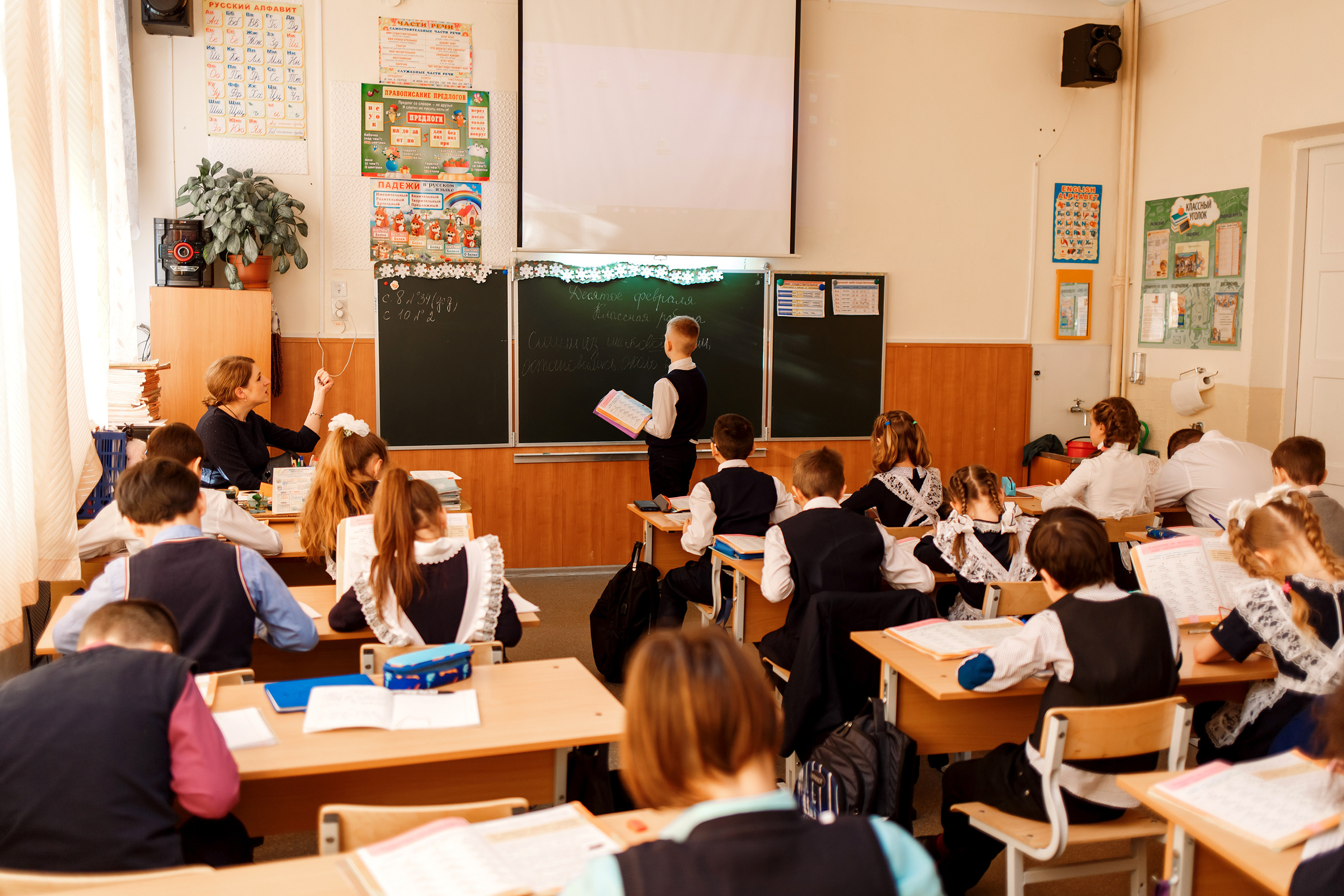 4А класс, фотосессия в школе + выпускной. Фотограф Любовь Корниенко, Примоский край