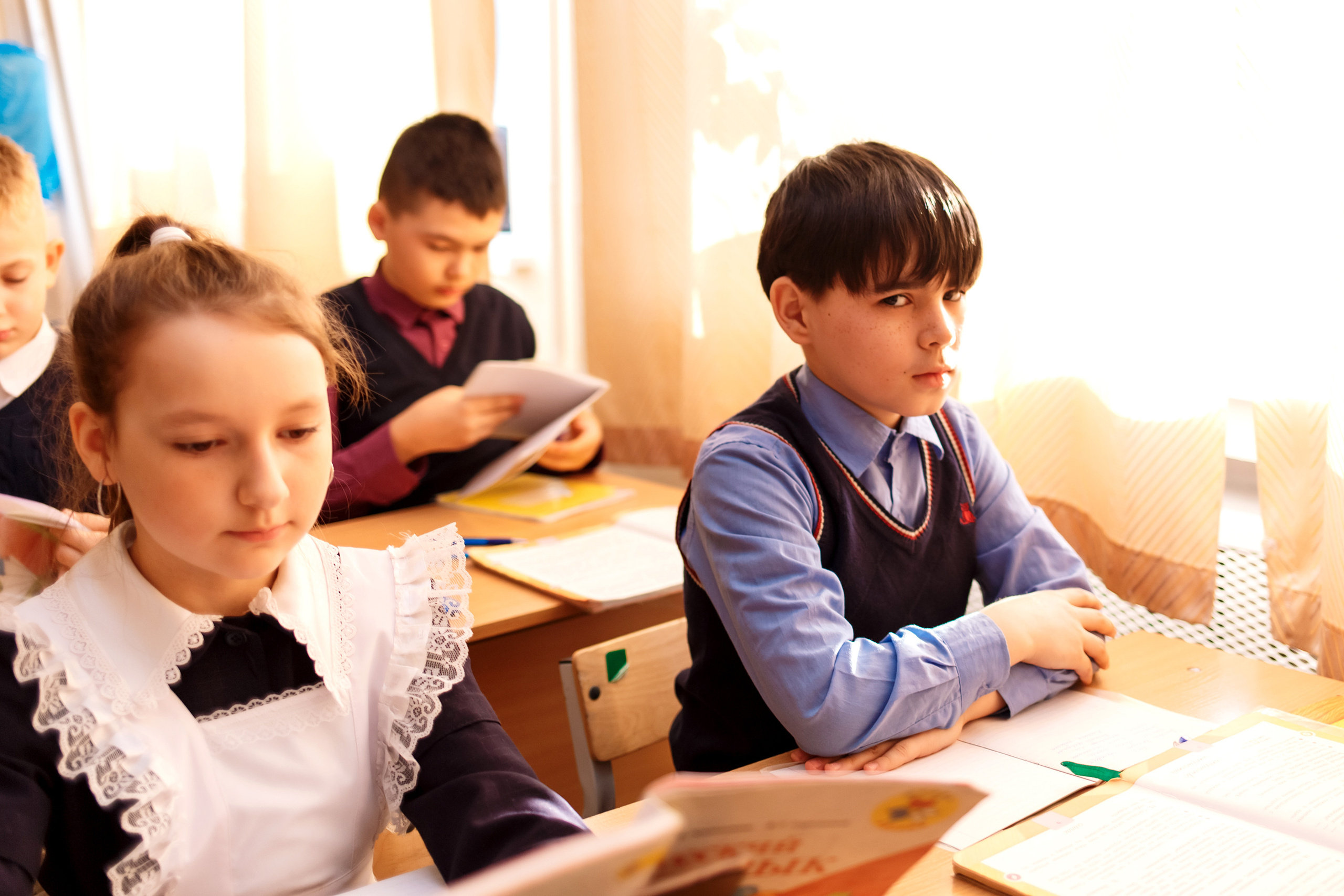 4А класс, фотосессия в школе + выпускной. Фотограф Любовь Корниенко, Примоский край