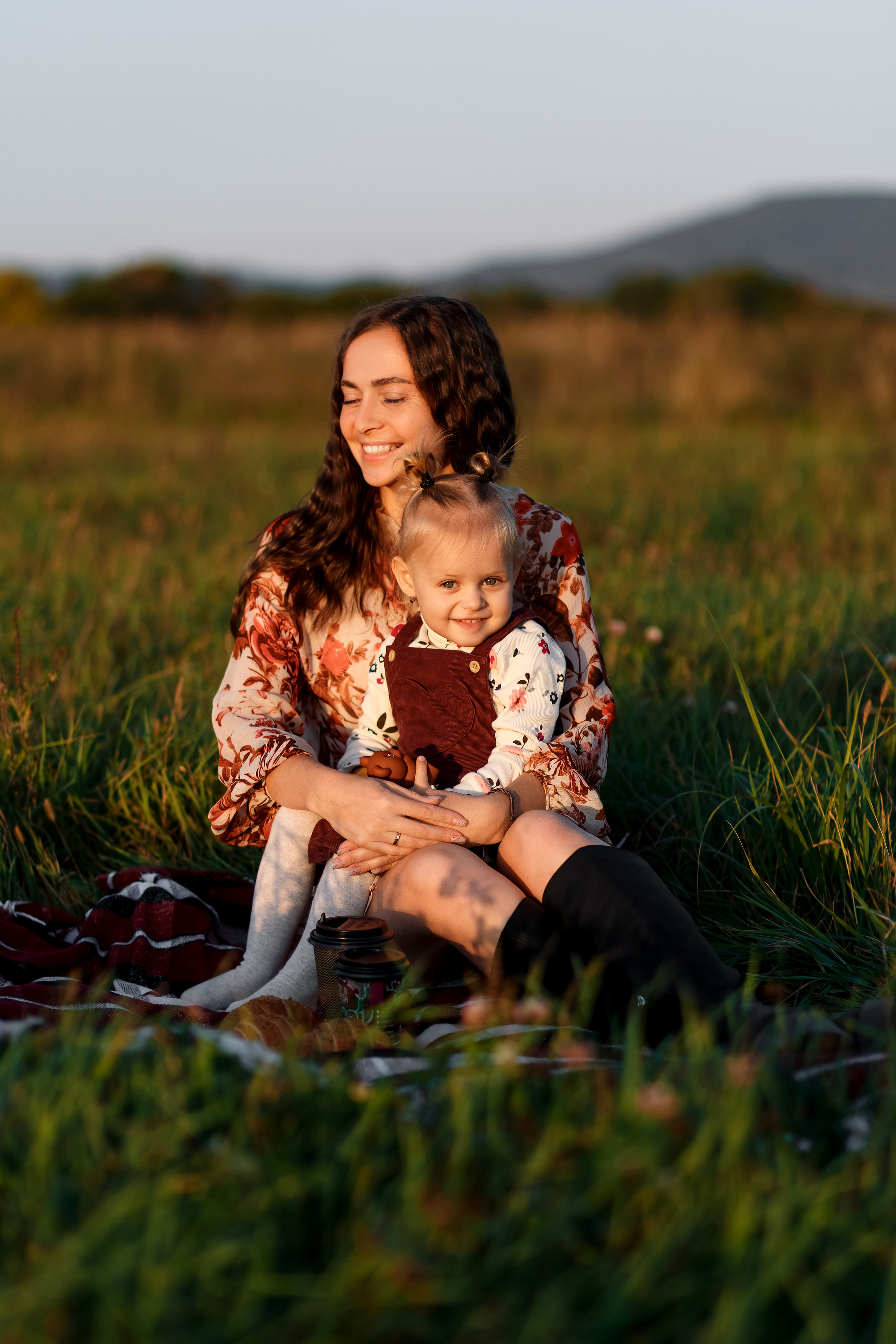 Фотосессия на поле. Фотограф Любовь Корниенко, Примоский край