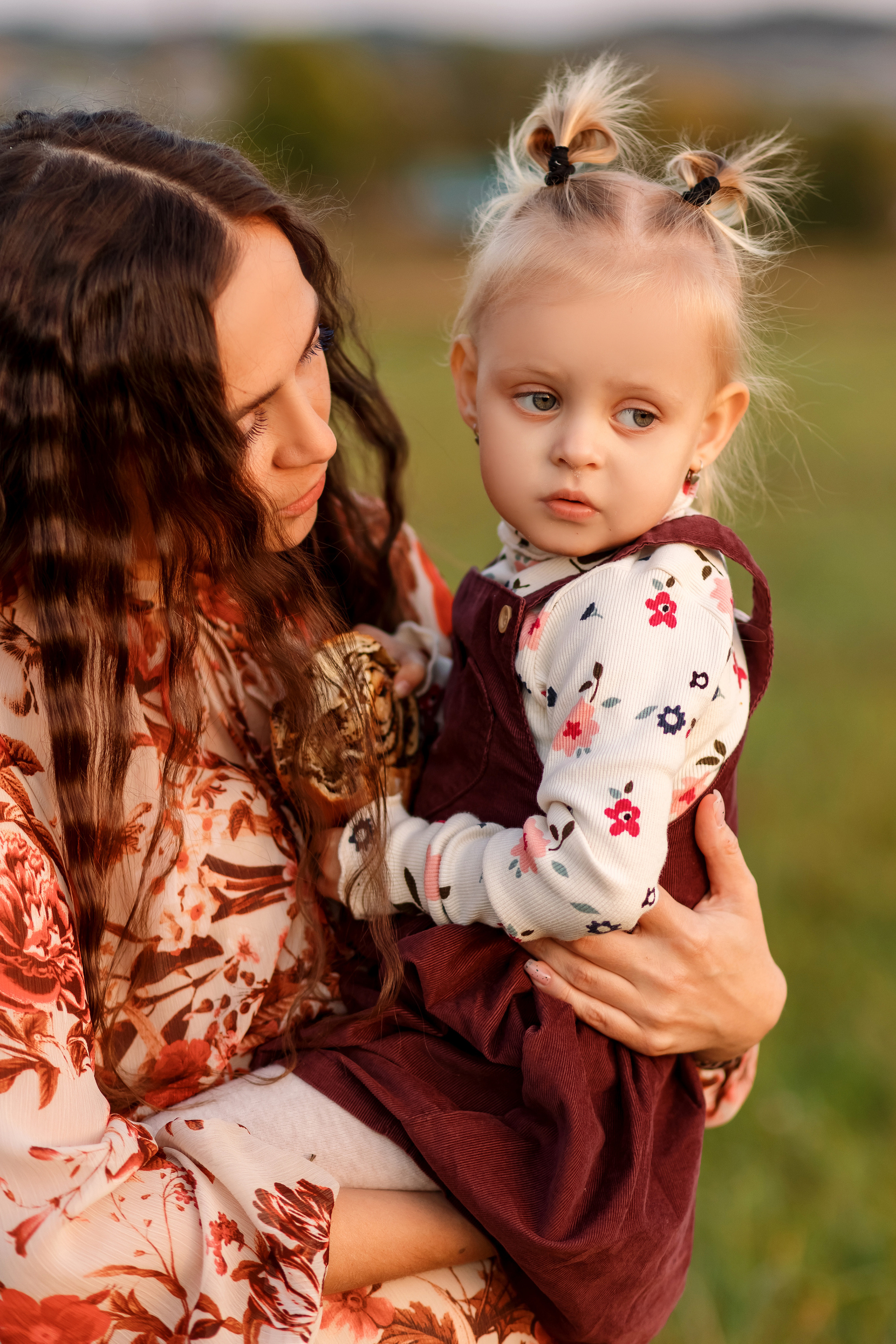 Фотосессия на поле. Фотограф Любовь Корниенко, Примоский край