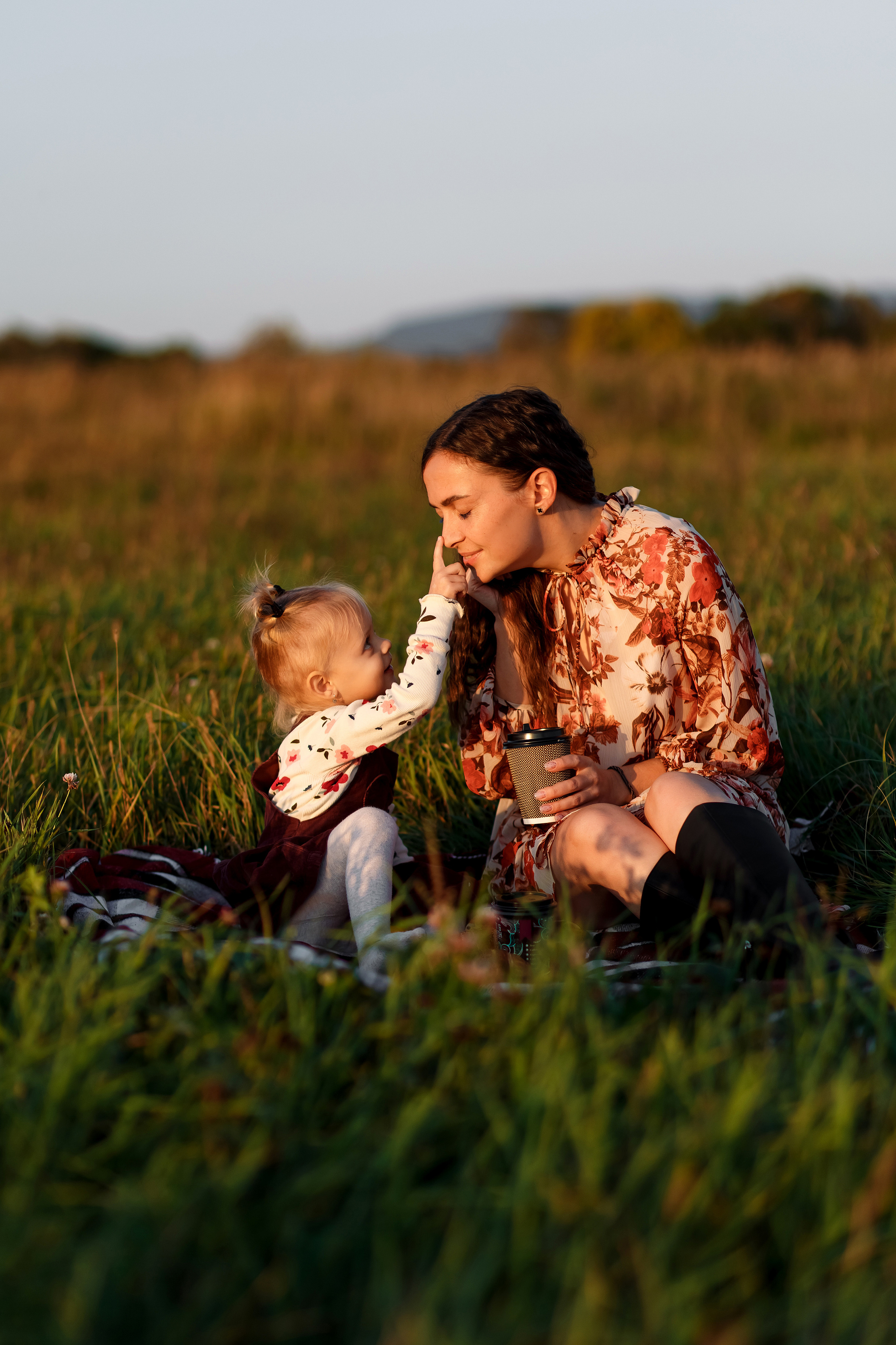 Фотосессия на поле. Фотограф Любовь Корниенко, Примоский край