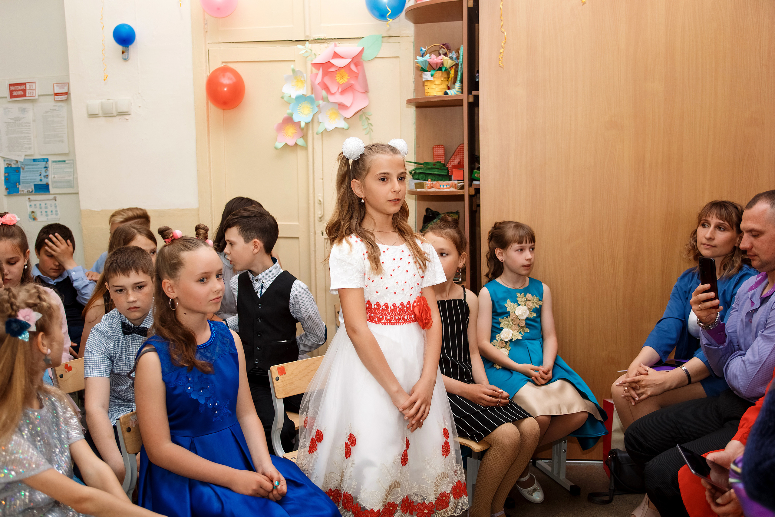 4А класс, фотосессия в школе + выпускной. Фотограф Любовь Корниенко, Примоский край