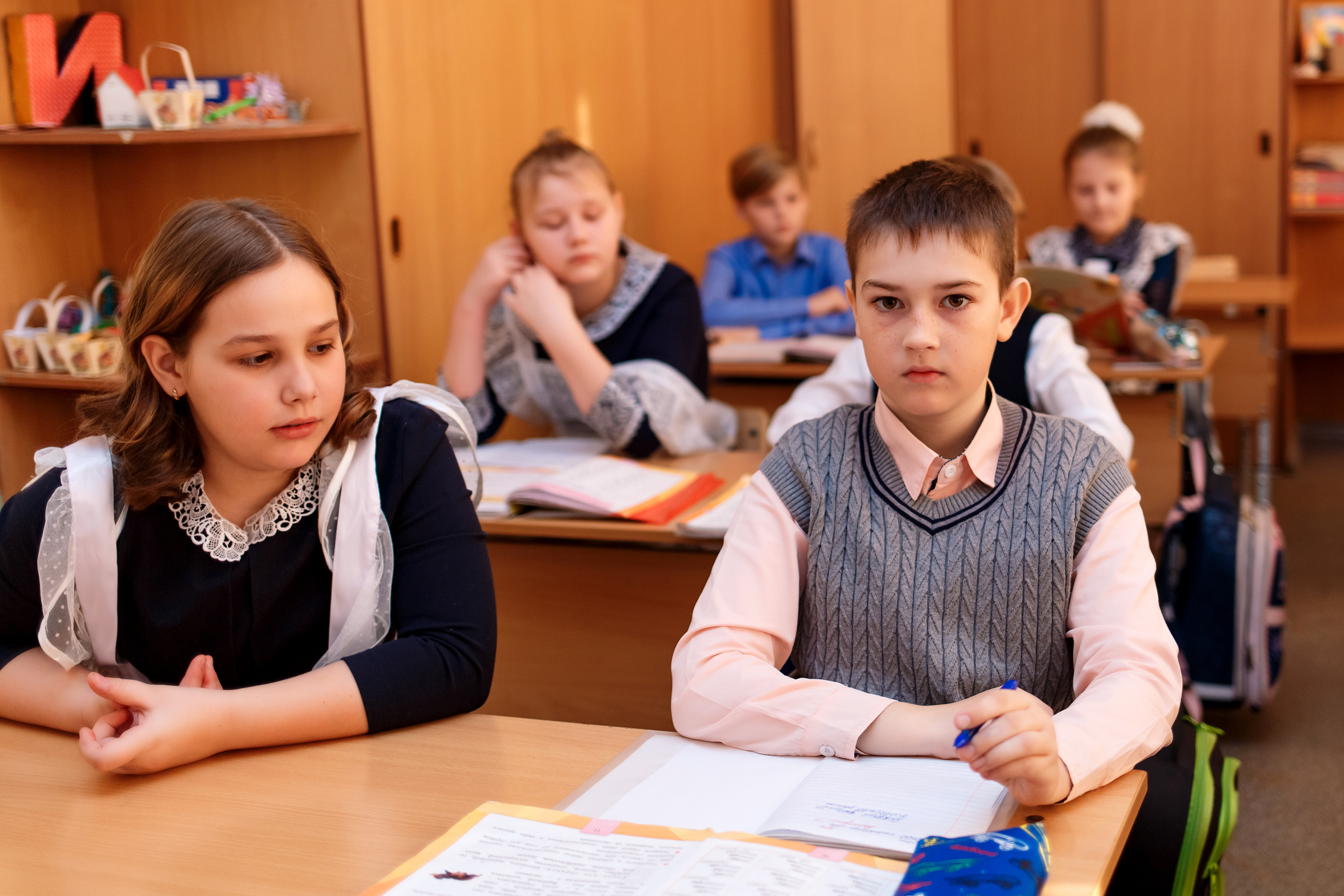 4А класс, фотосессия в школе + выпускной. Фотограф Любовь Корниенко, Примоский край