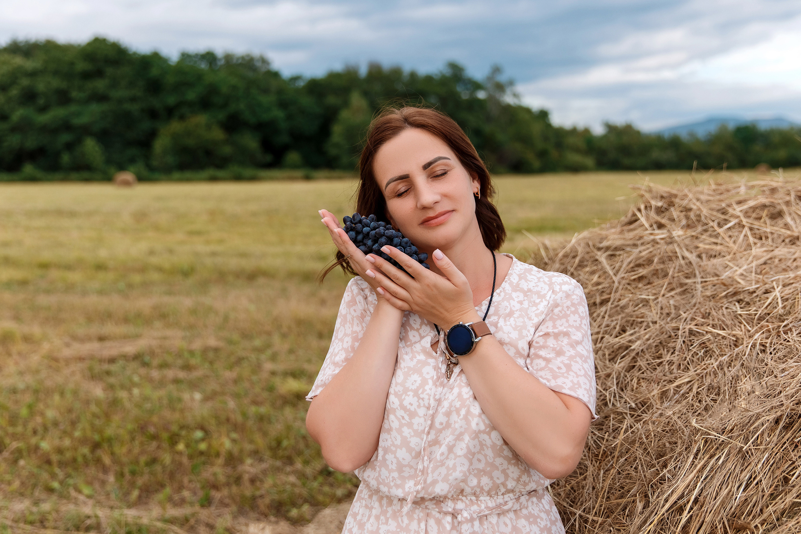 Фотосессия на сене. Фотограф Любовь Корниенко, Примоский край