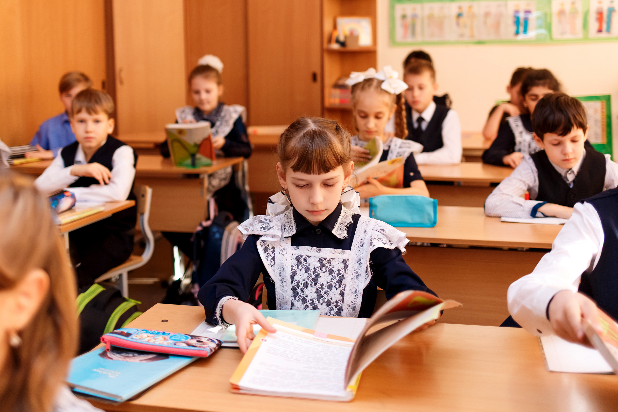 4А класс, фотосессия в школе + выпускной. Фотограф Любовь Корниенко, Примоский край