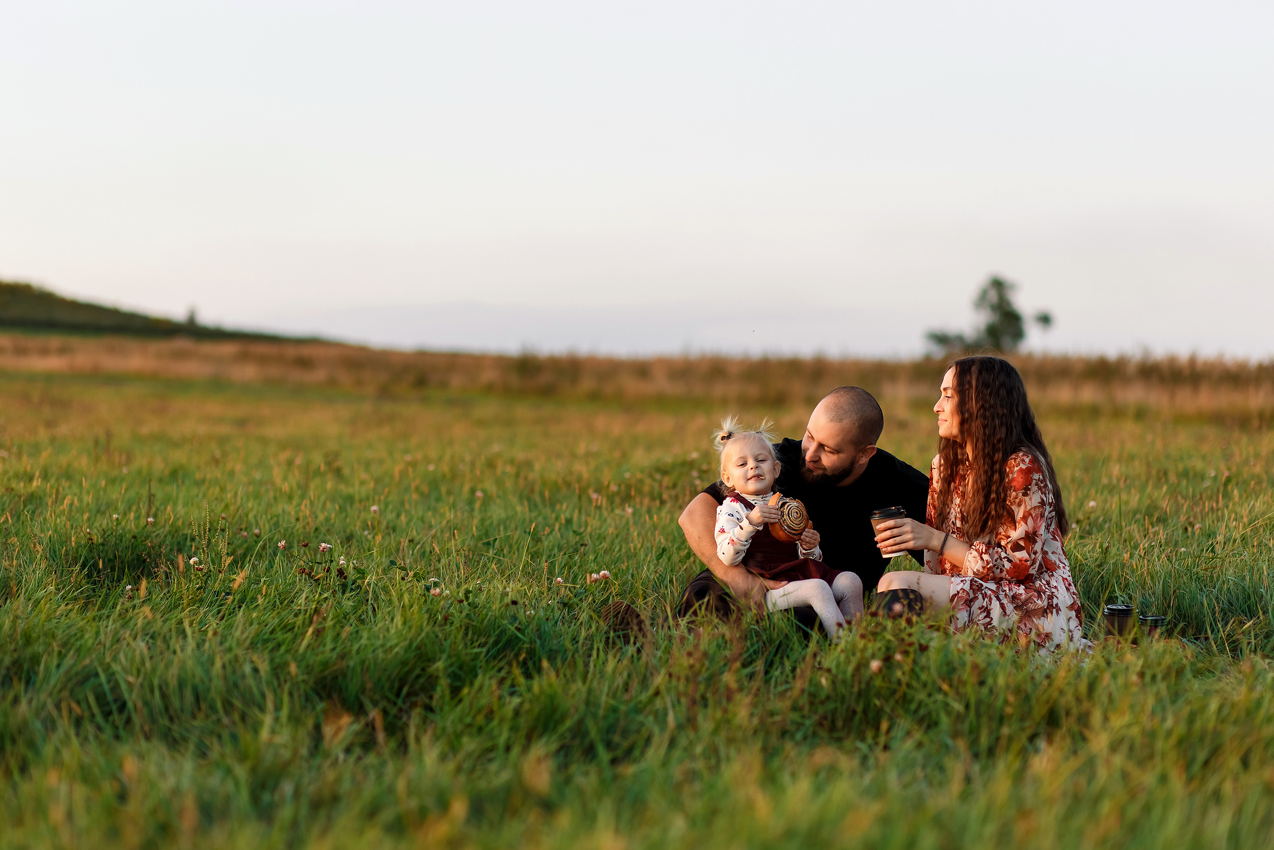 Фотосессия на поле. Фотограф Любовь Корниенко, Примоский край