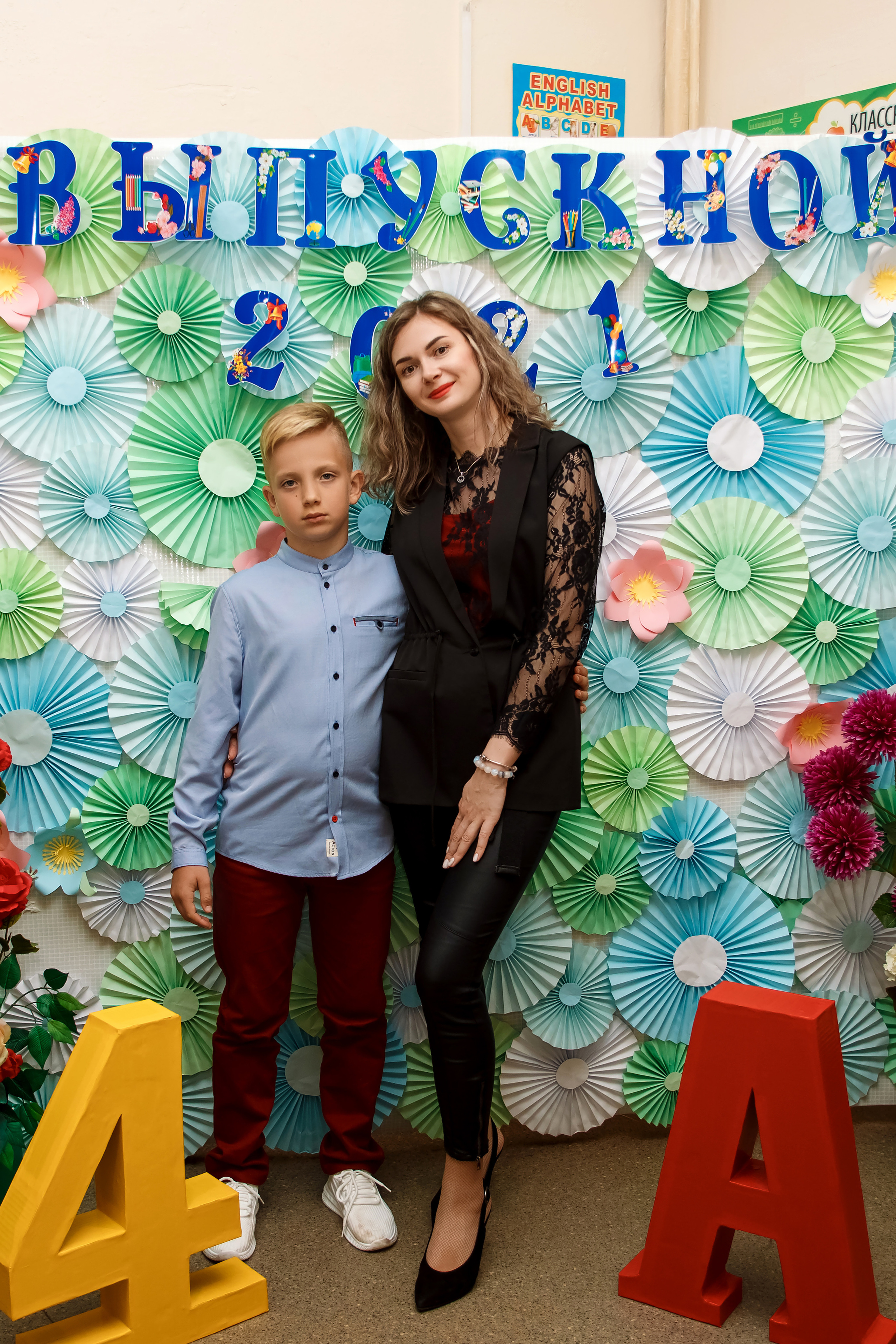 4А класс, фотосессия в школе + выпускной. Фотограф Любовь Корниенко, Примоский край