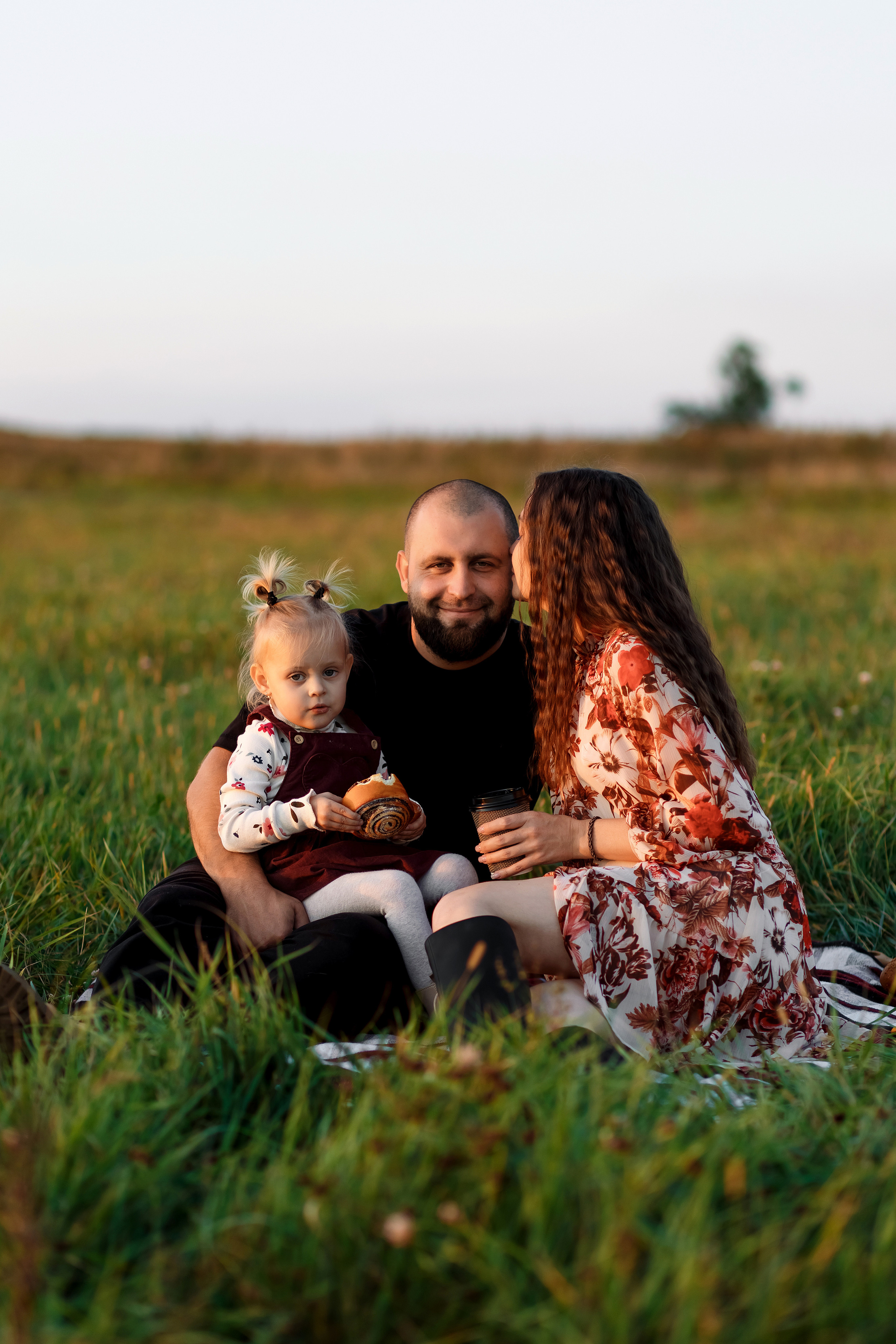 Фотосессия на поле. Фотограф Любовь Корниенко, Примоский край