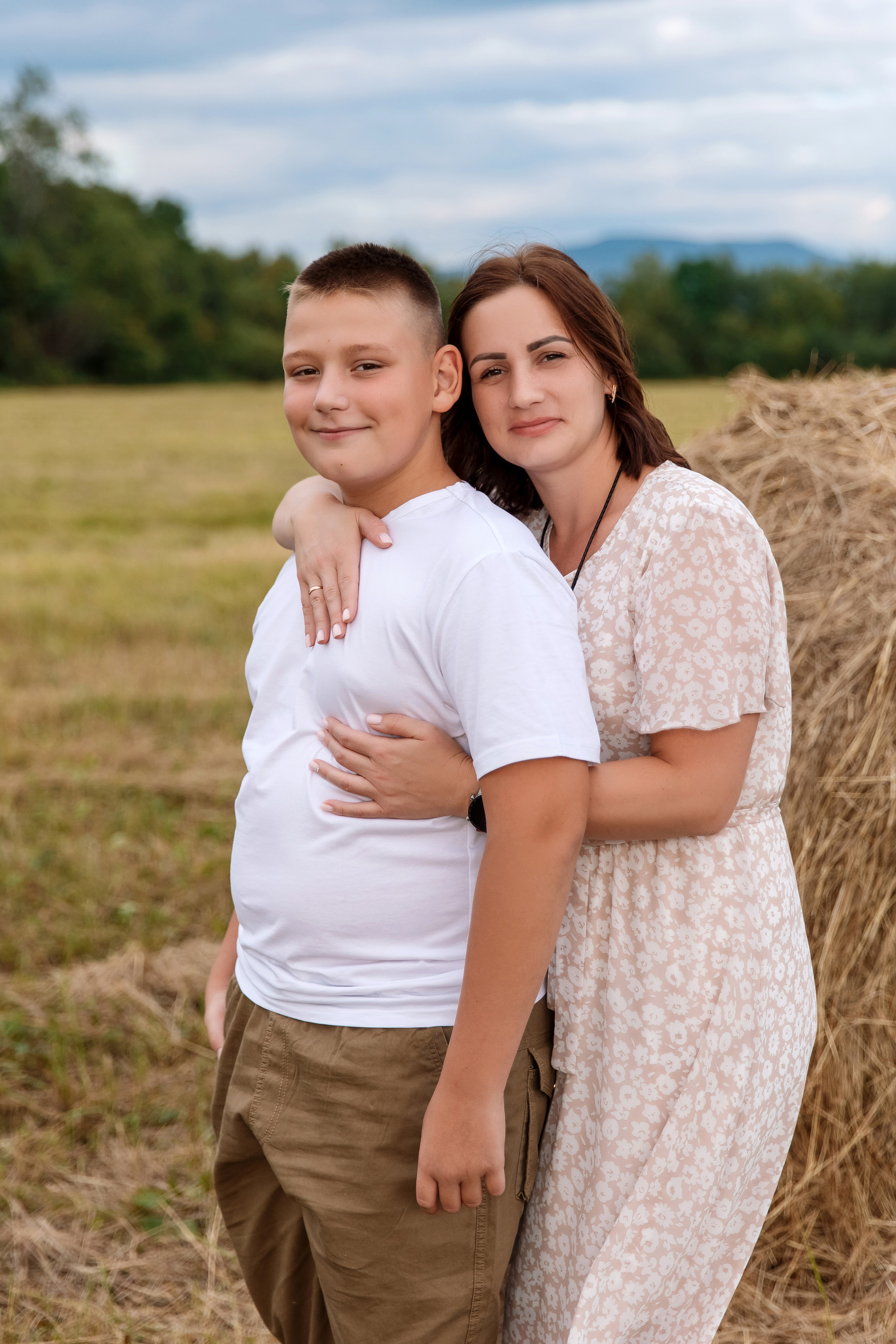 Фотосессия на сене. Фотограф Любовь Корниенко, Примоский край