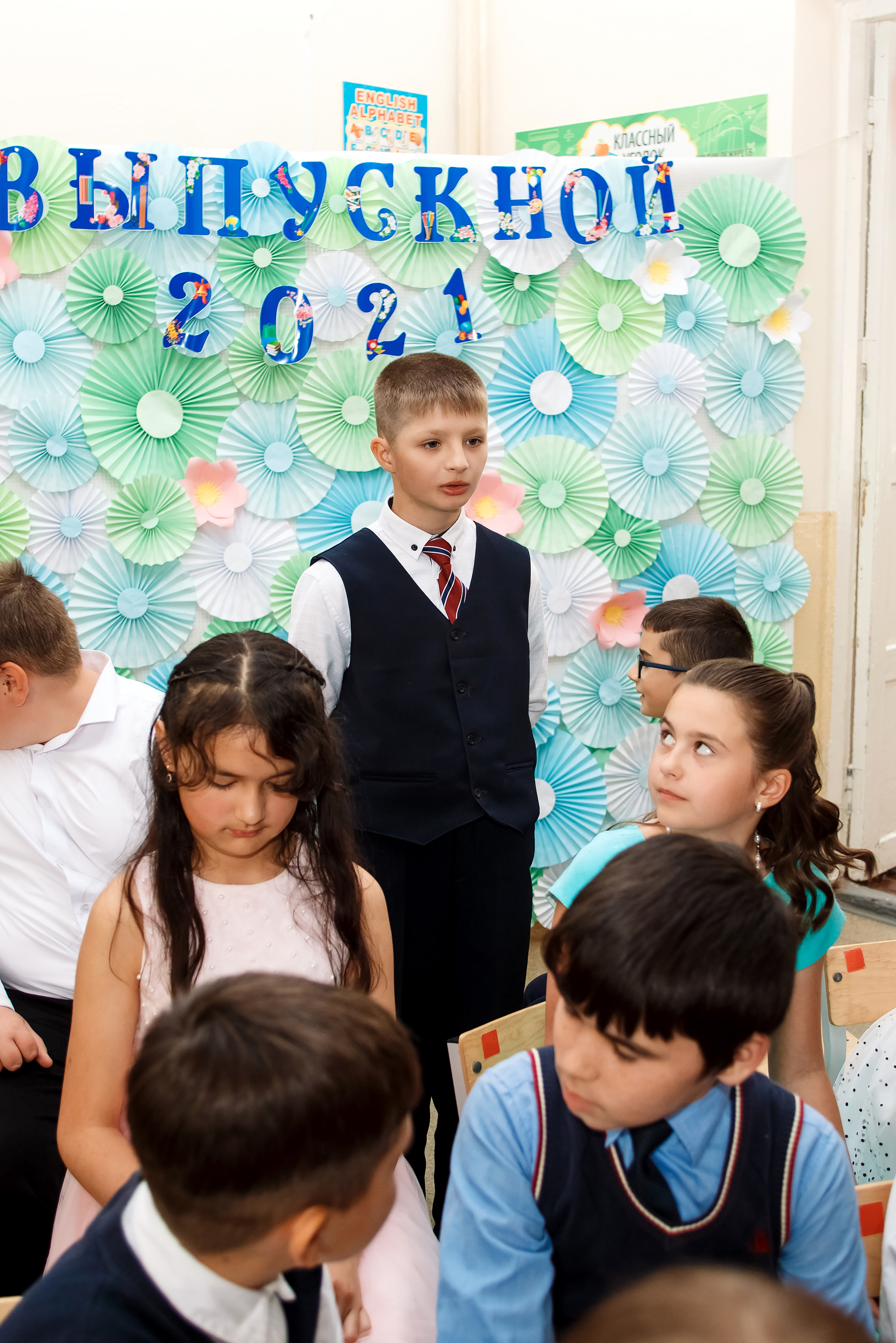 4А класс, фотосессия в школе + выпускной. Фотограф Любовь Корниенко, Примоский край