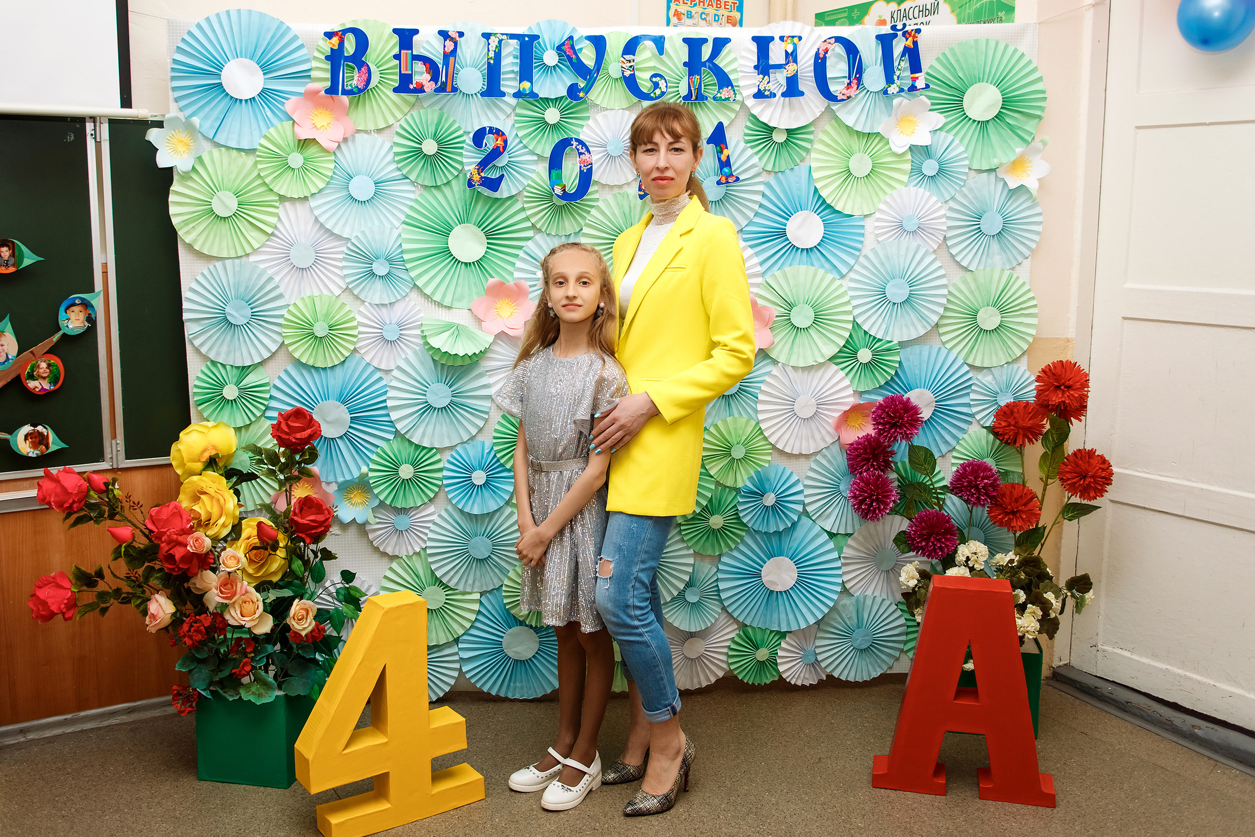 4А класс, фотосессия в школе + выпускной. Фотограф Любовь Корниенко, Примоский край