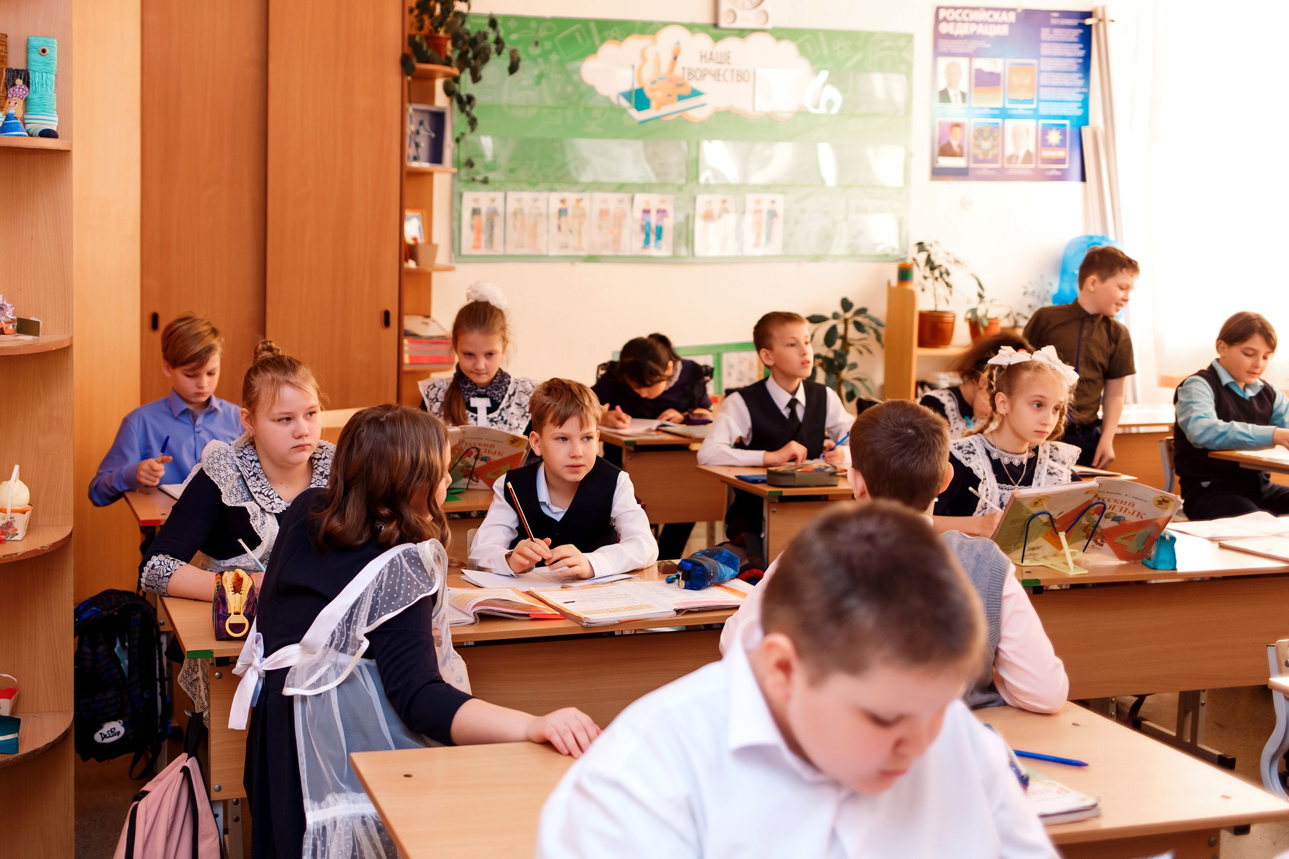 4А класс, фотосессия в школе + выпускной. Фотограф Любовь Корниенко, Примоский край