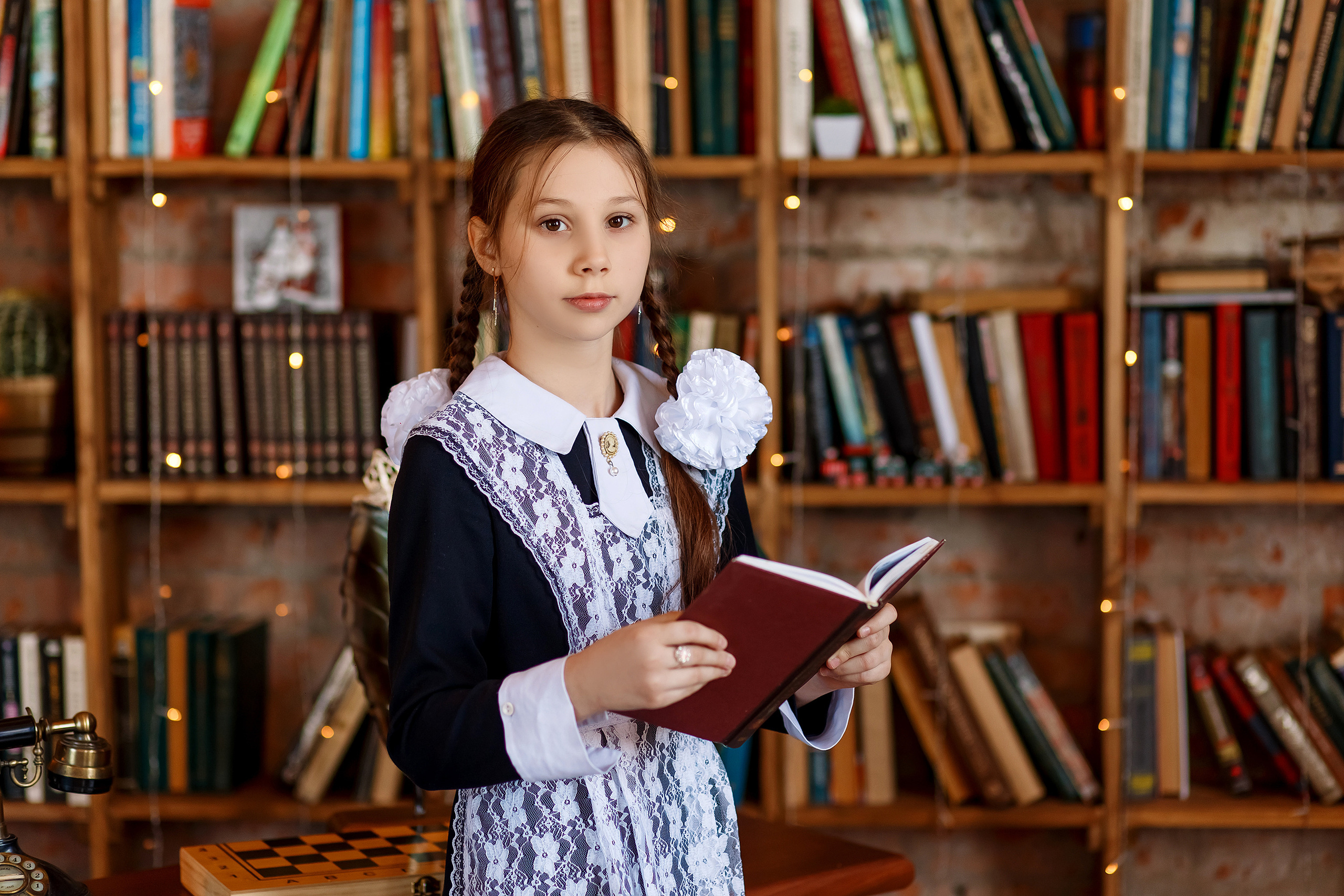 4 класс, фотосессия в фотостудии. Фотограф Любовь Корниенко, Примоский край