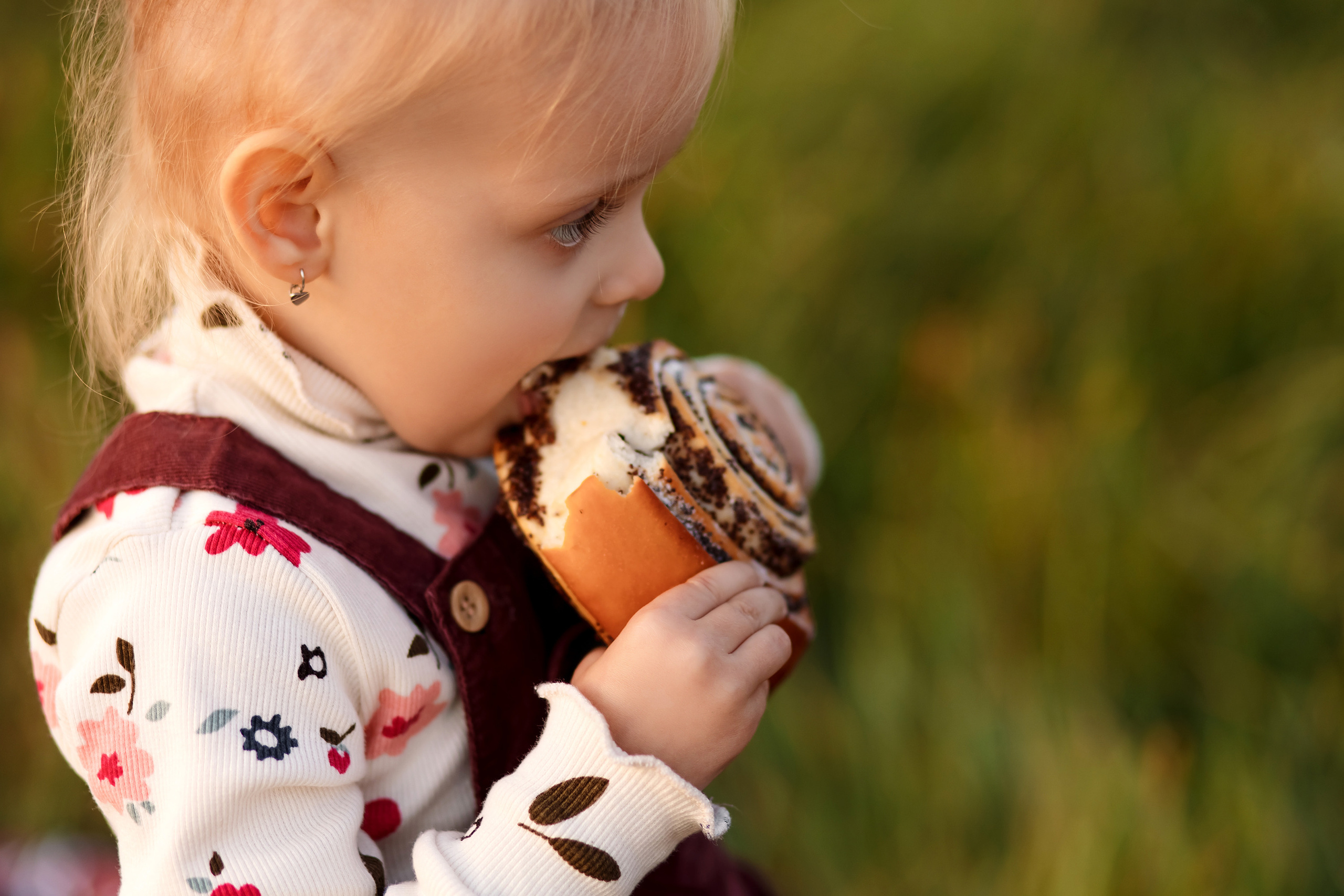 Фотосессия на поле. Фотограф Любовь Корниенко, Примоский край