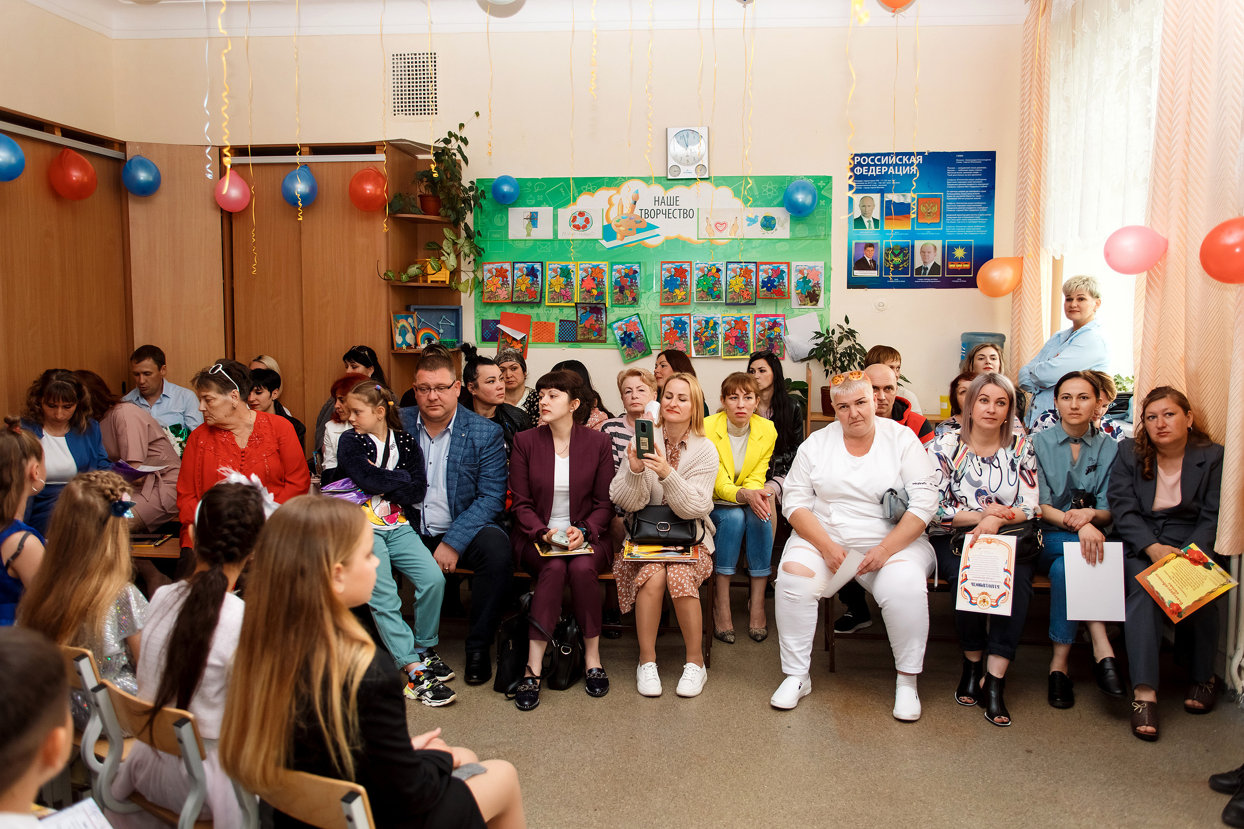 4А класс, фотосессия в школе + выпускной. Фотограф Любовь Корниенко, Примоский край